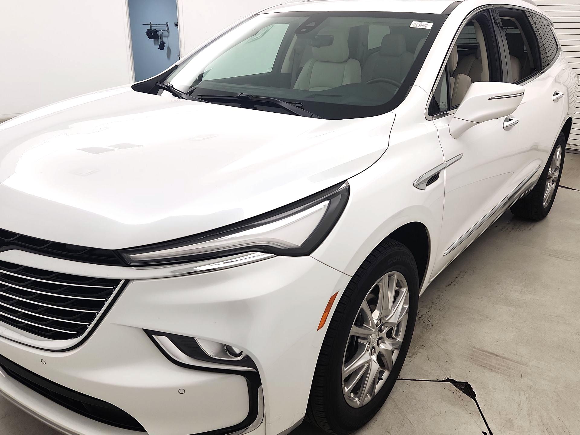 Thumbnail: 2022 Buick Enclave - 3