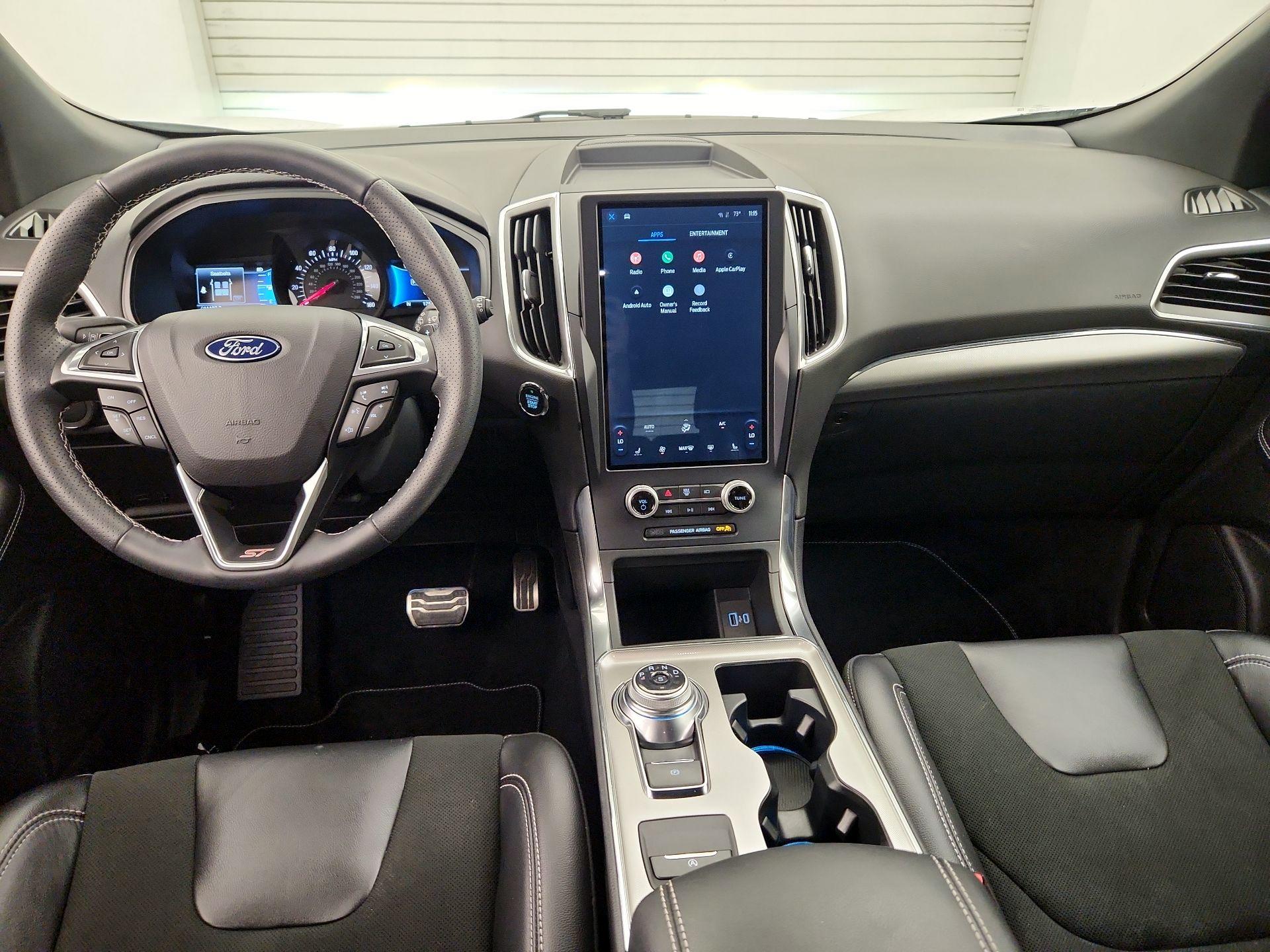 Thumbnail: 2023 Ford Edge - 9