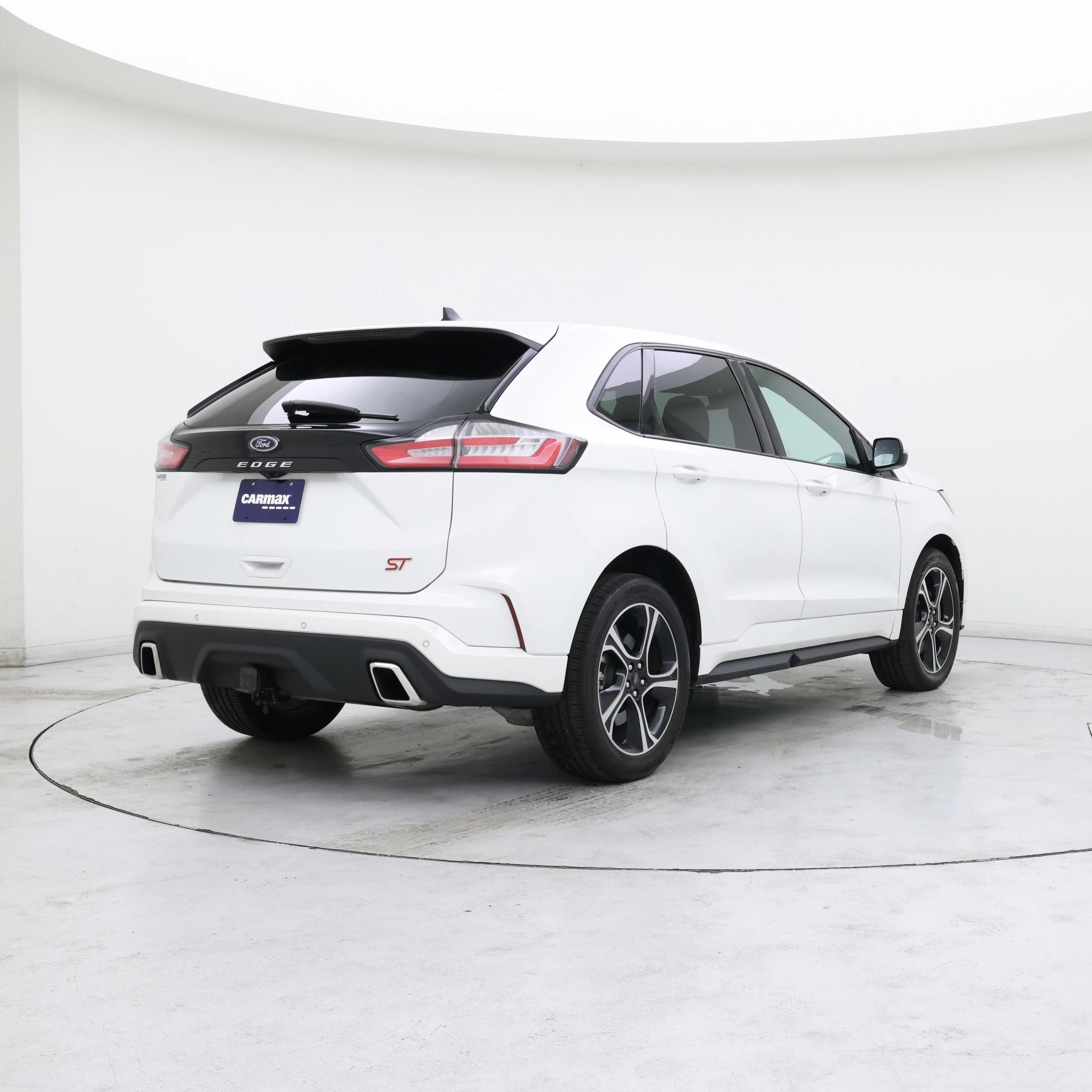 Thumbnail: 2023 Ford Edge - 8
