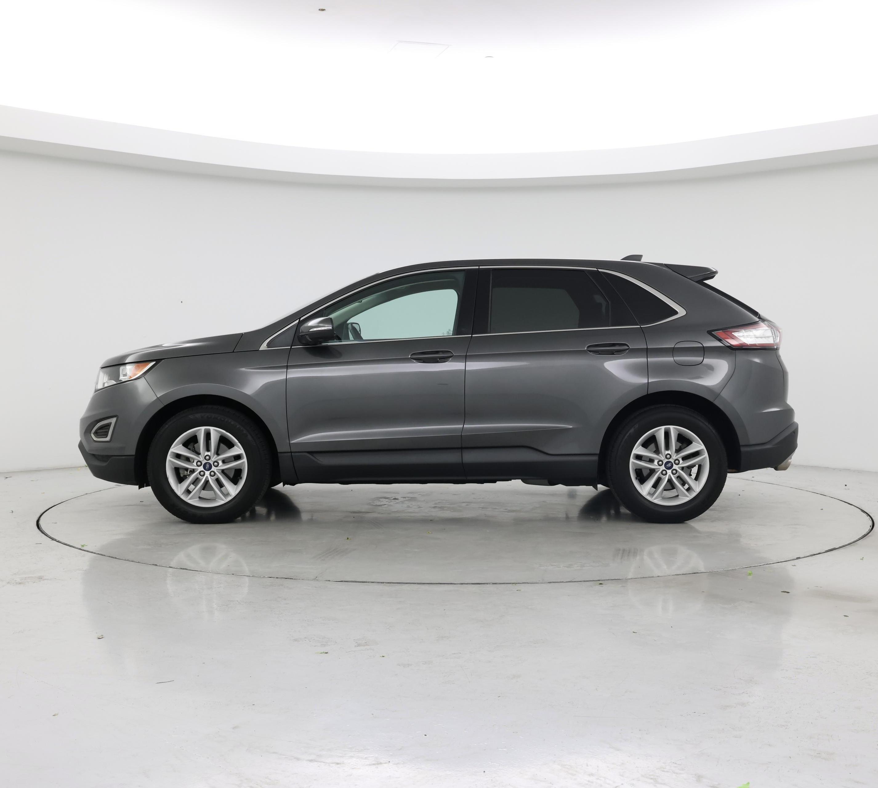 Thumbnail: 2018 Ford Edge - 3