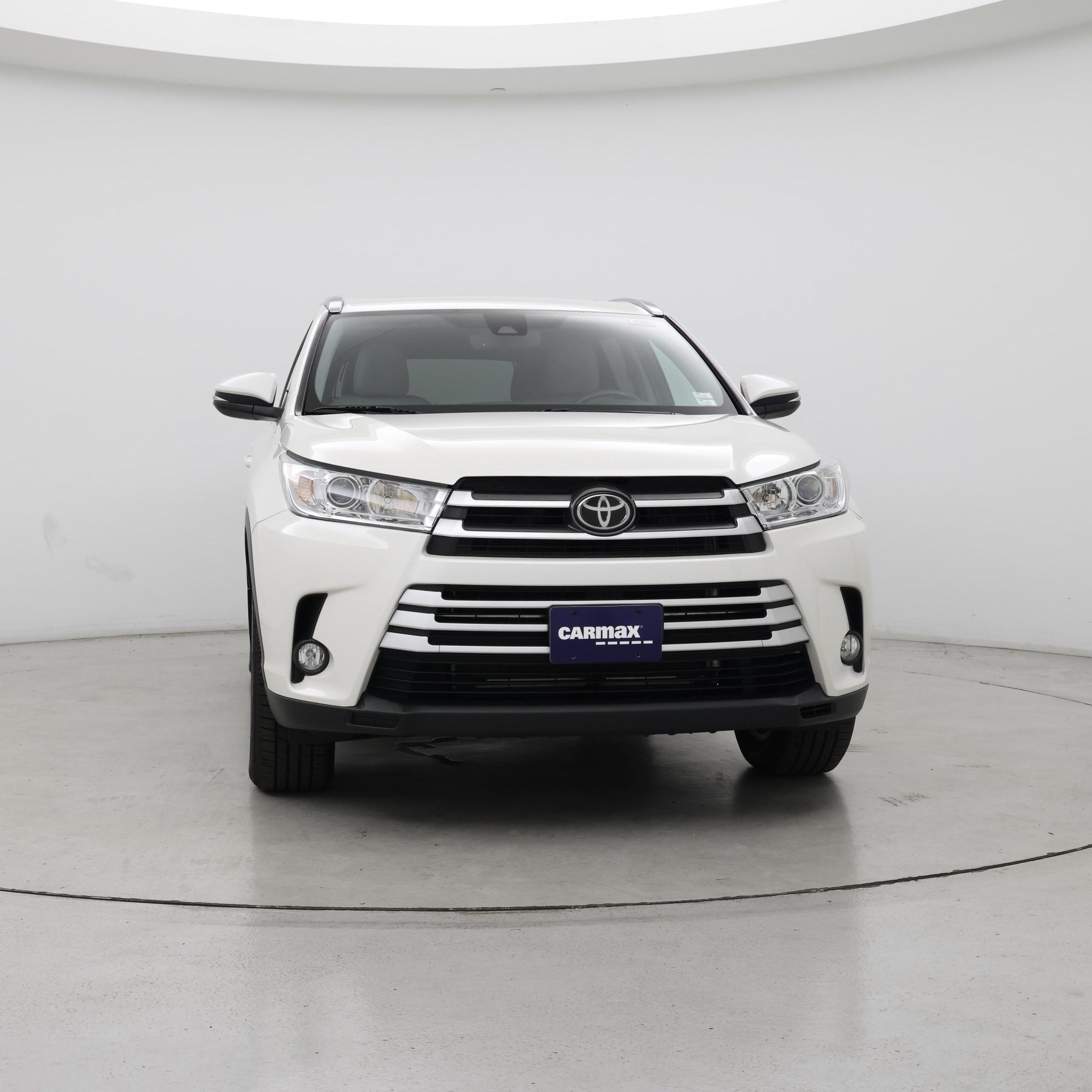 Thumbnail: 2019 Toyota Highlander - 5