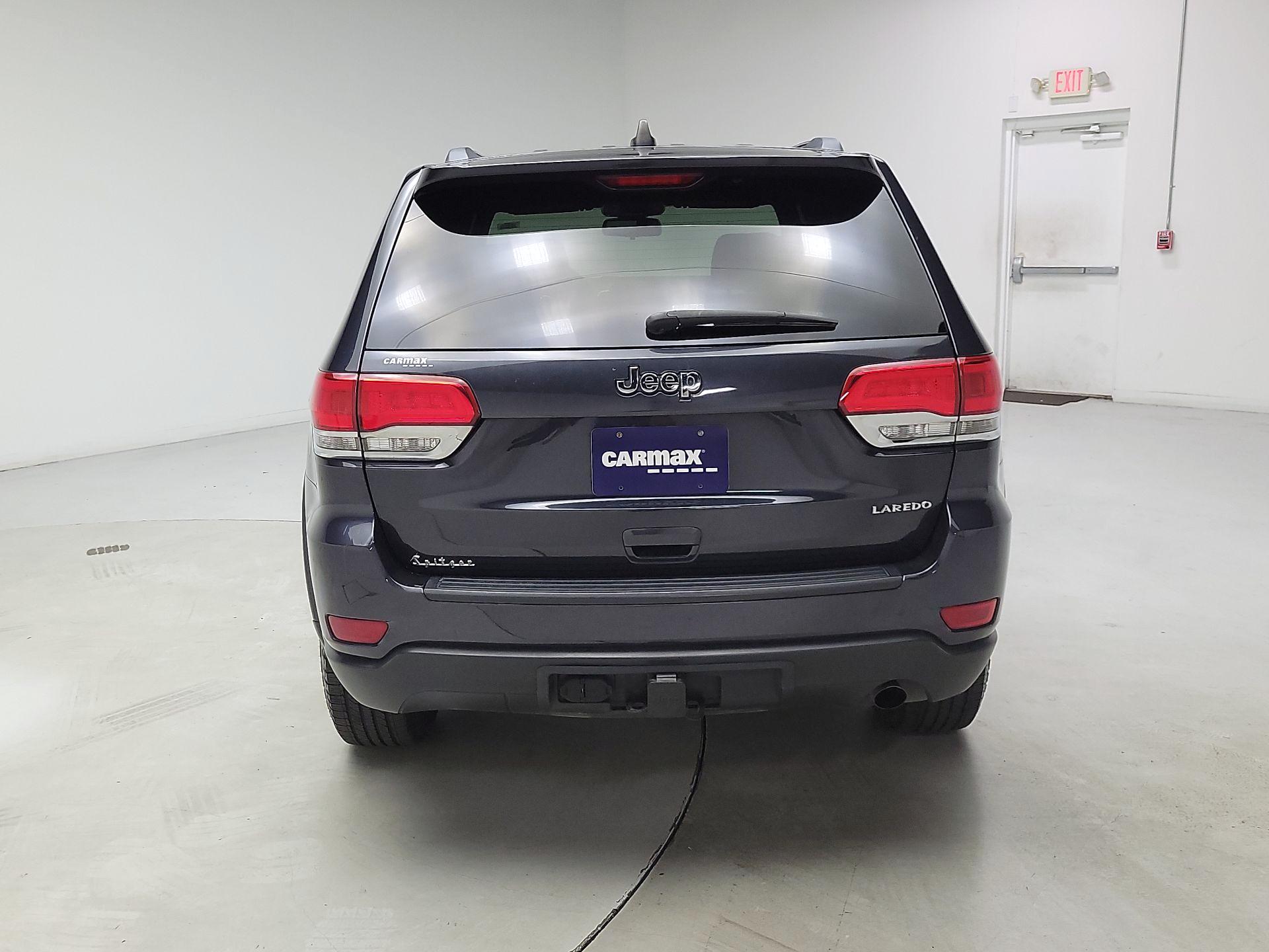 Thumbnail: 2015 Jeep Grand Cherokee - 6