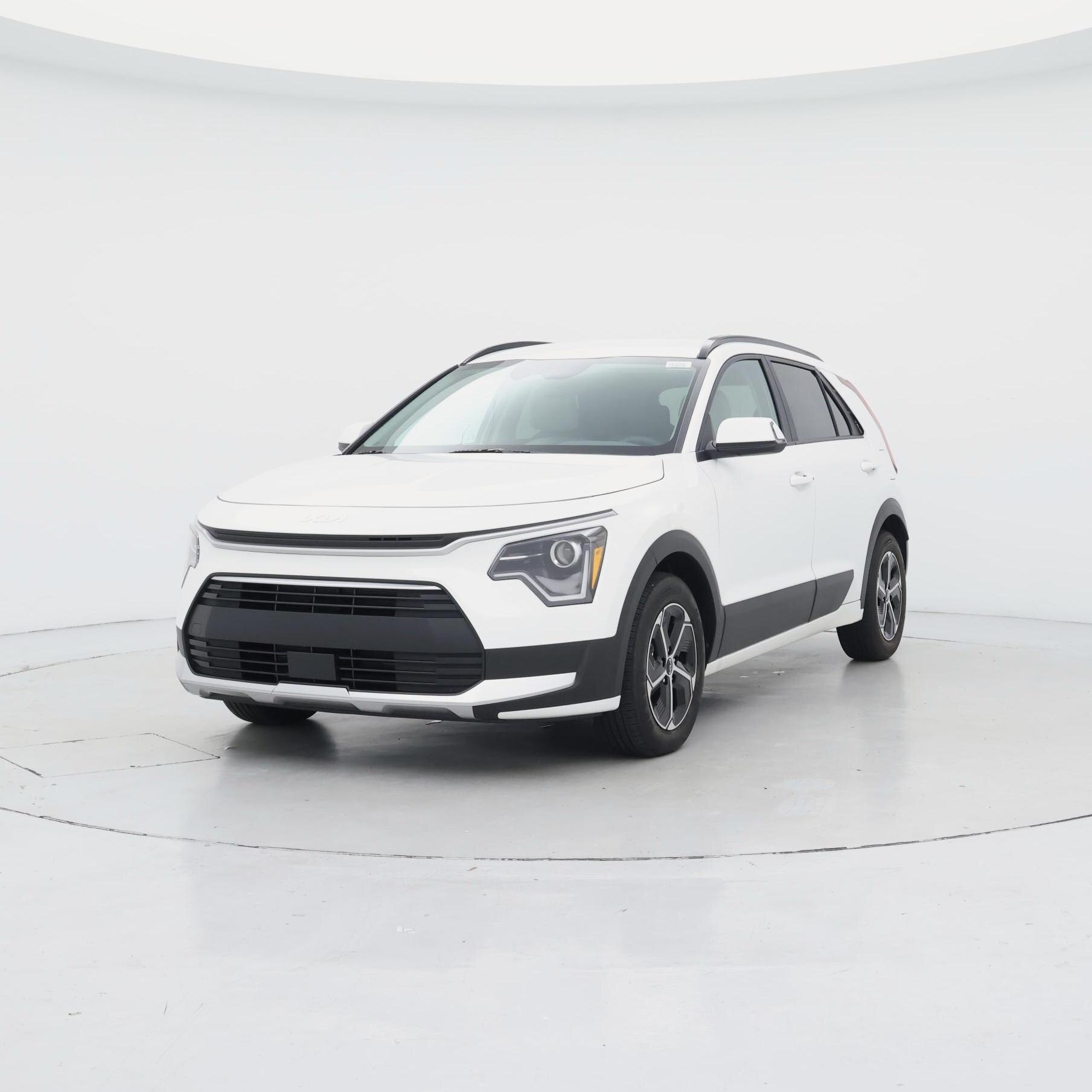 Thumbnail: 2025 Kia Niro - 4