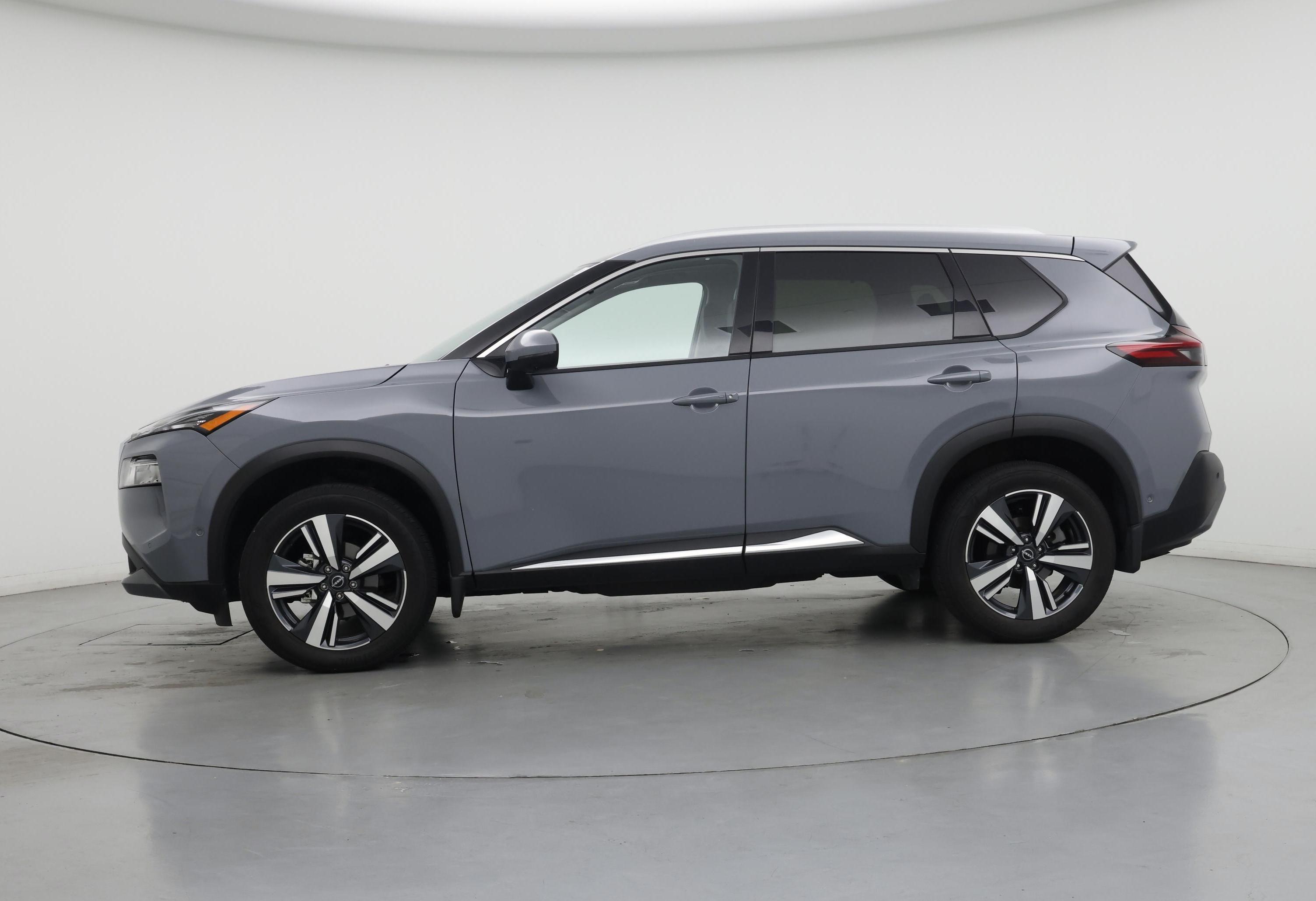 Thumbnail: 2023 Nissan Rogue - 3