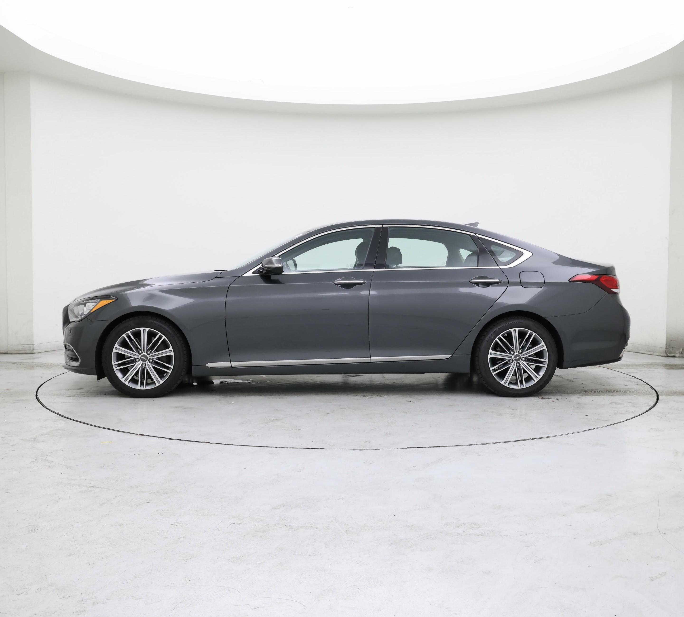 Thumbnail: 2018 Genesis G80 - 3