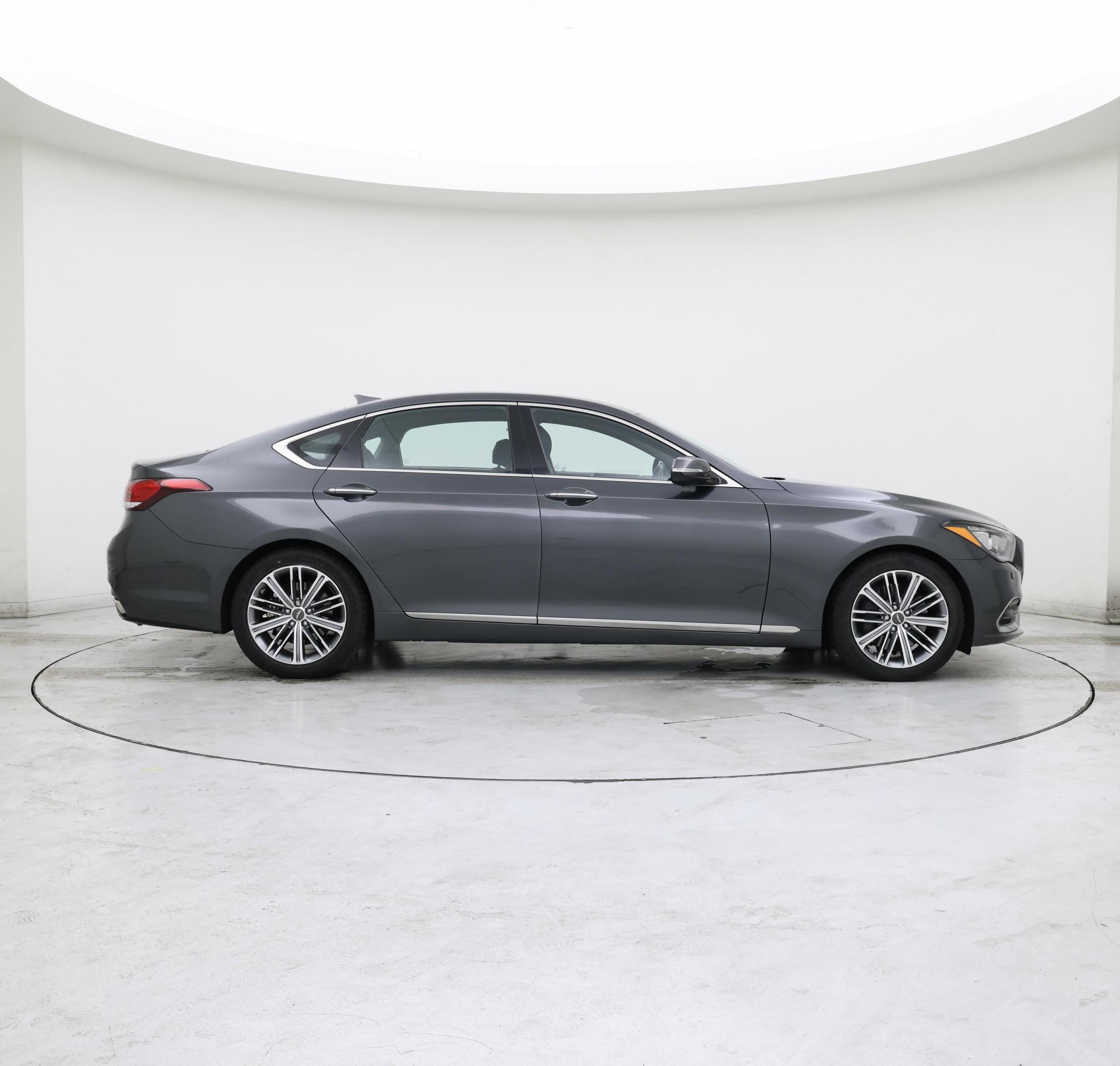 Thumbnail: 2018 Genesis G80 - 7