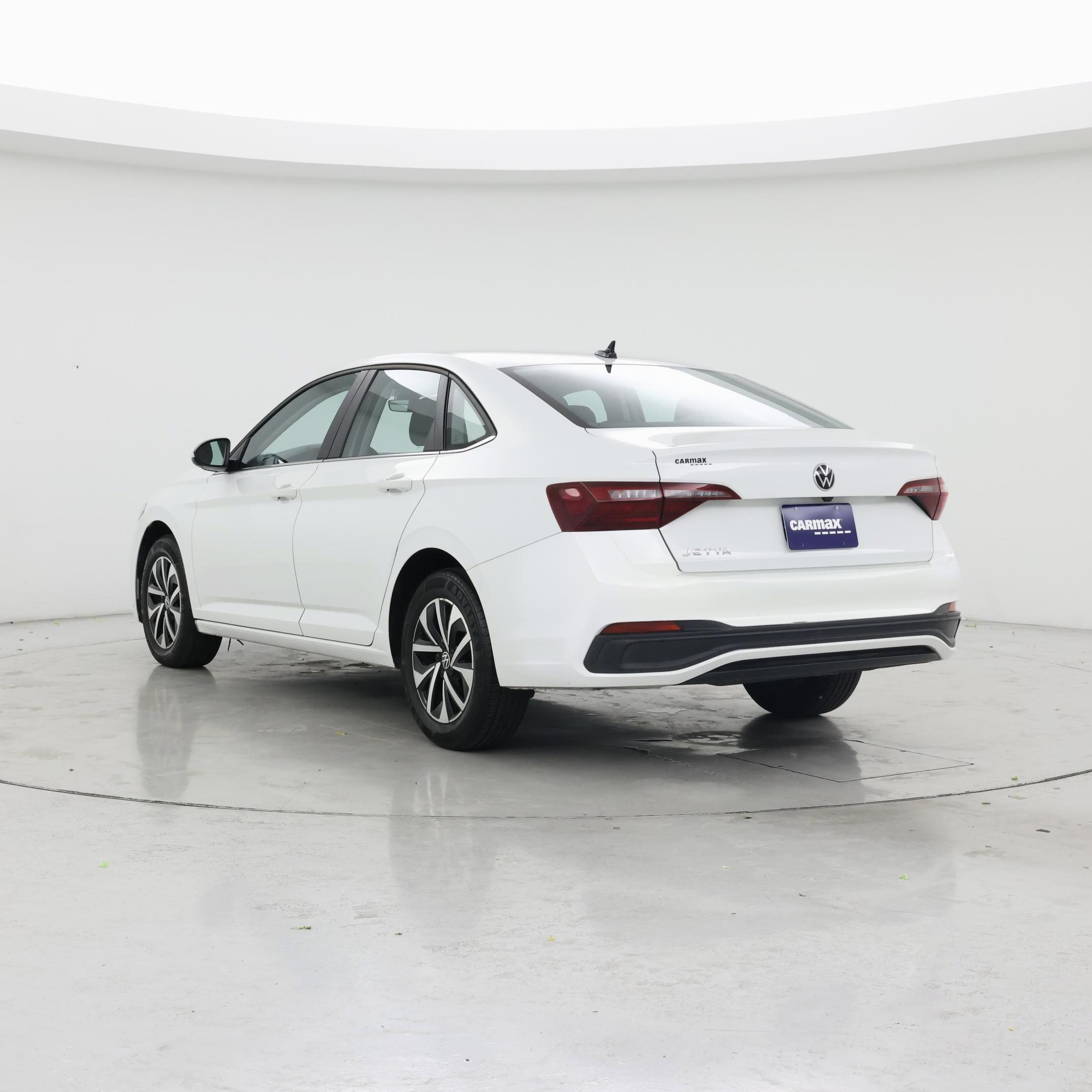 Thumbnail: 2024 Volkswagen Jetta - 2