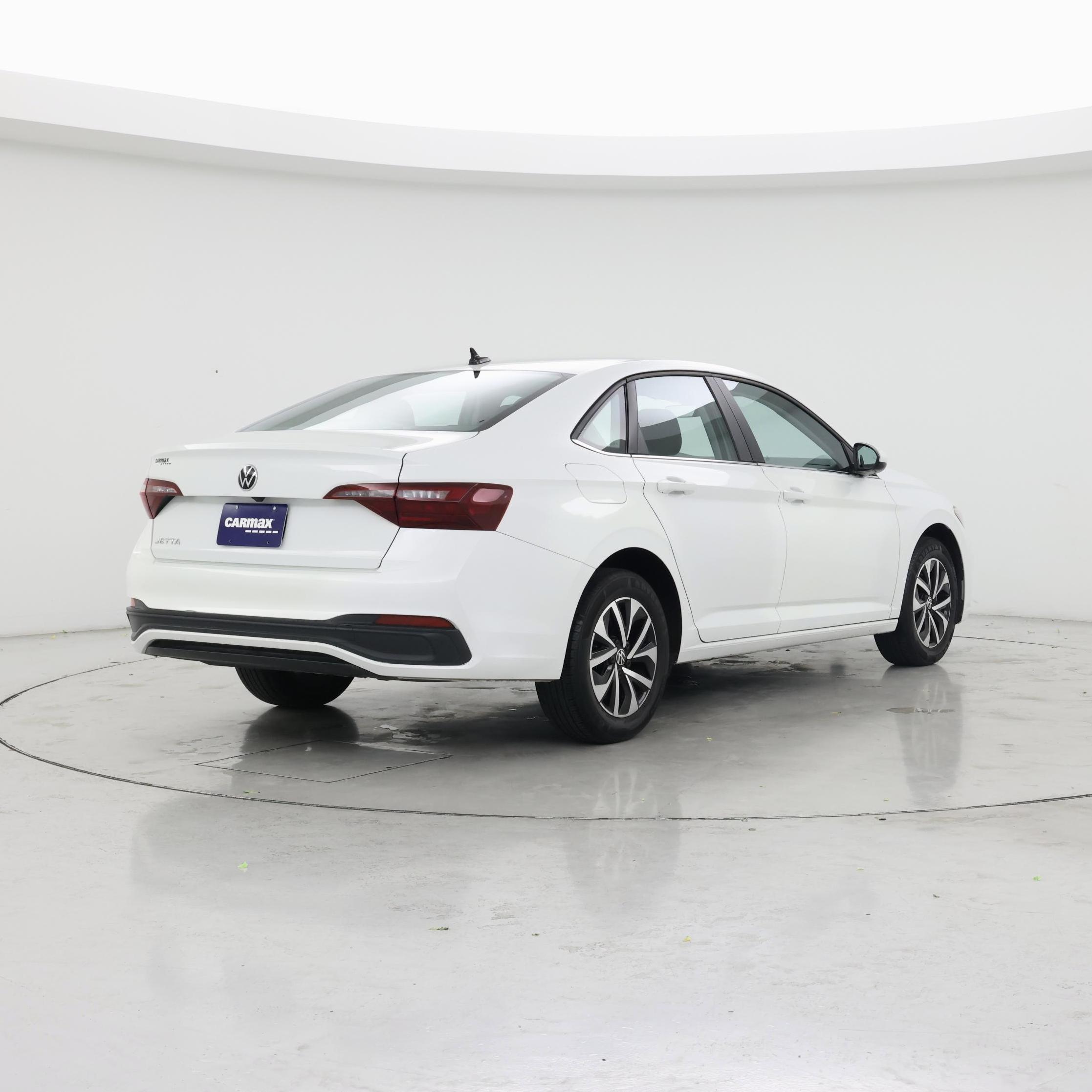 Thumbnail: 2024 Volkswagen Jetta - 8
