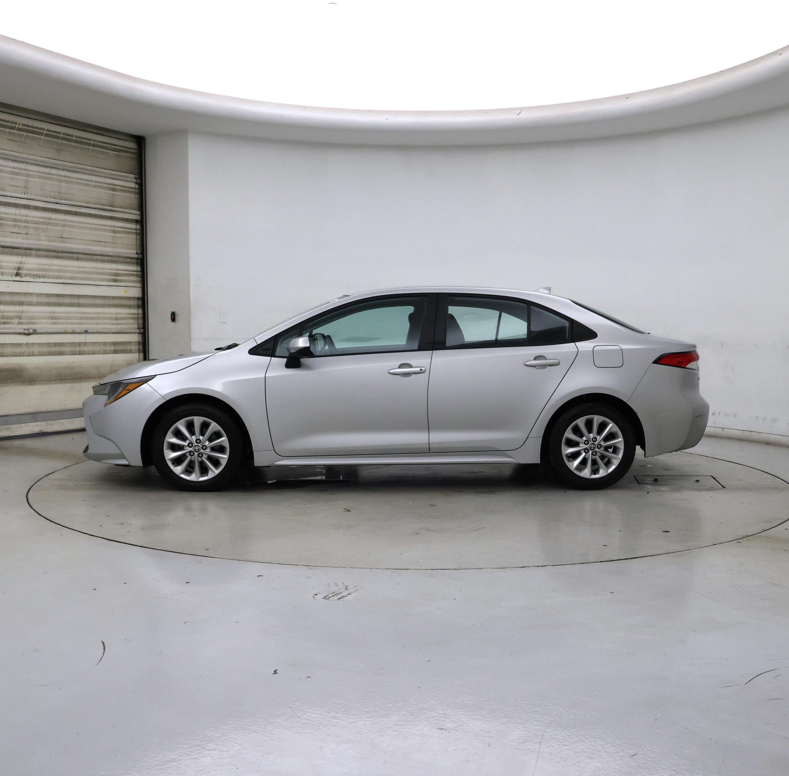Thumbnail: 2020 Toyota Corolla - 3