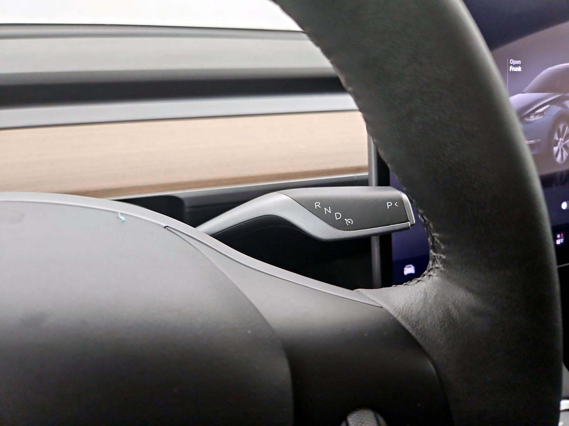 Thumbnail: 2024 Tesla Model Y - 17