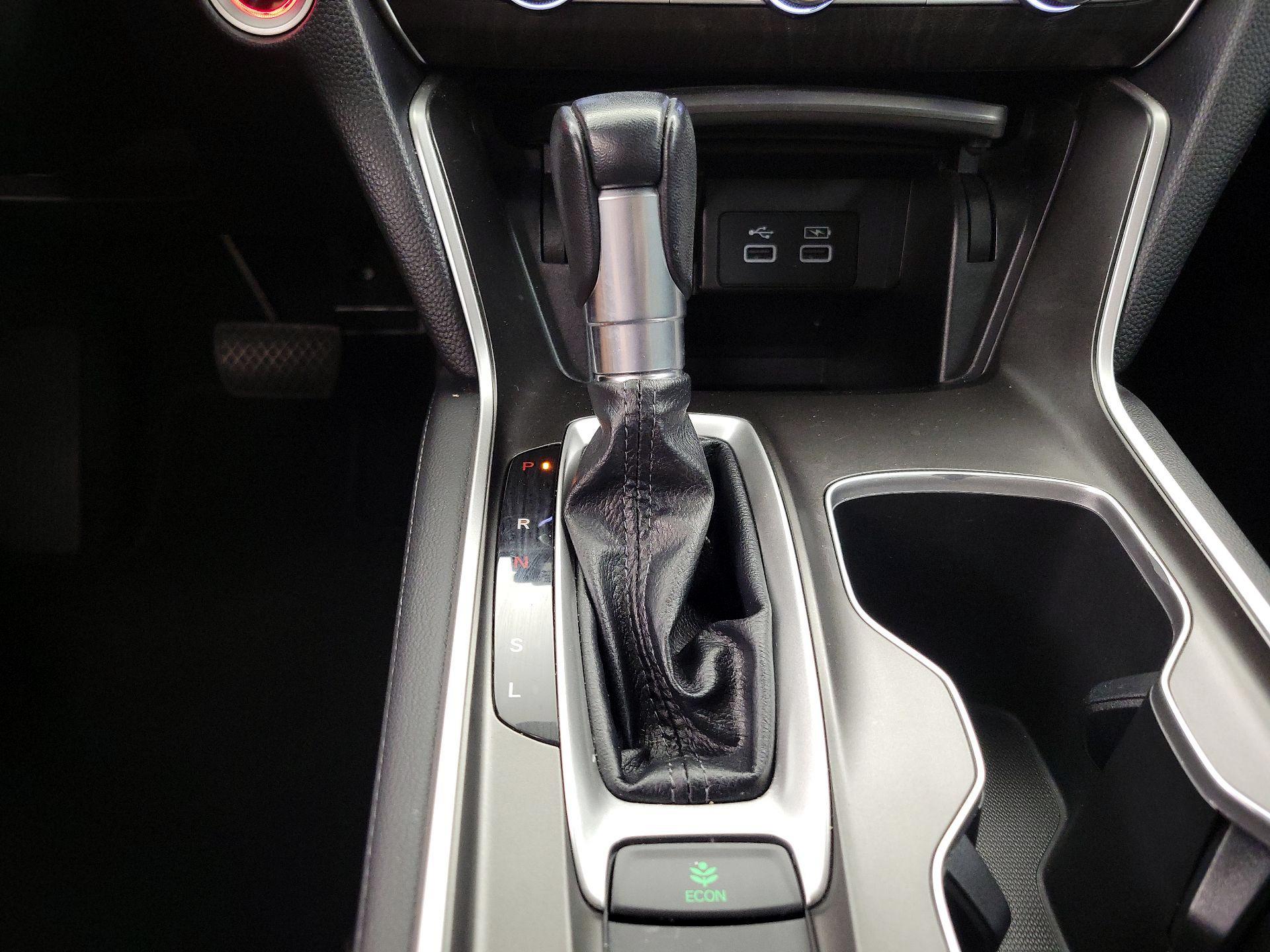 Thumbnail: 2022 Honda Accord - 17