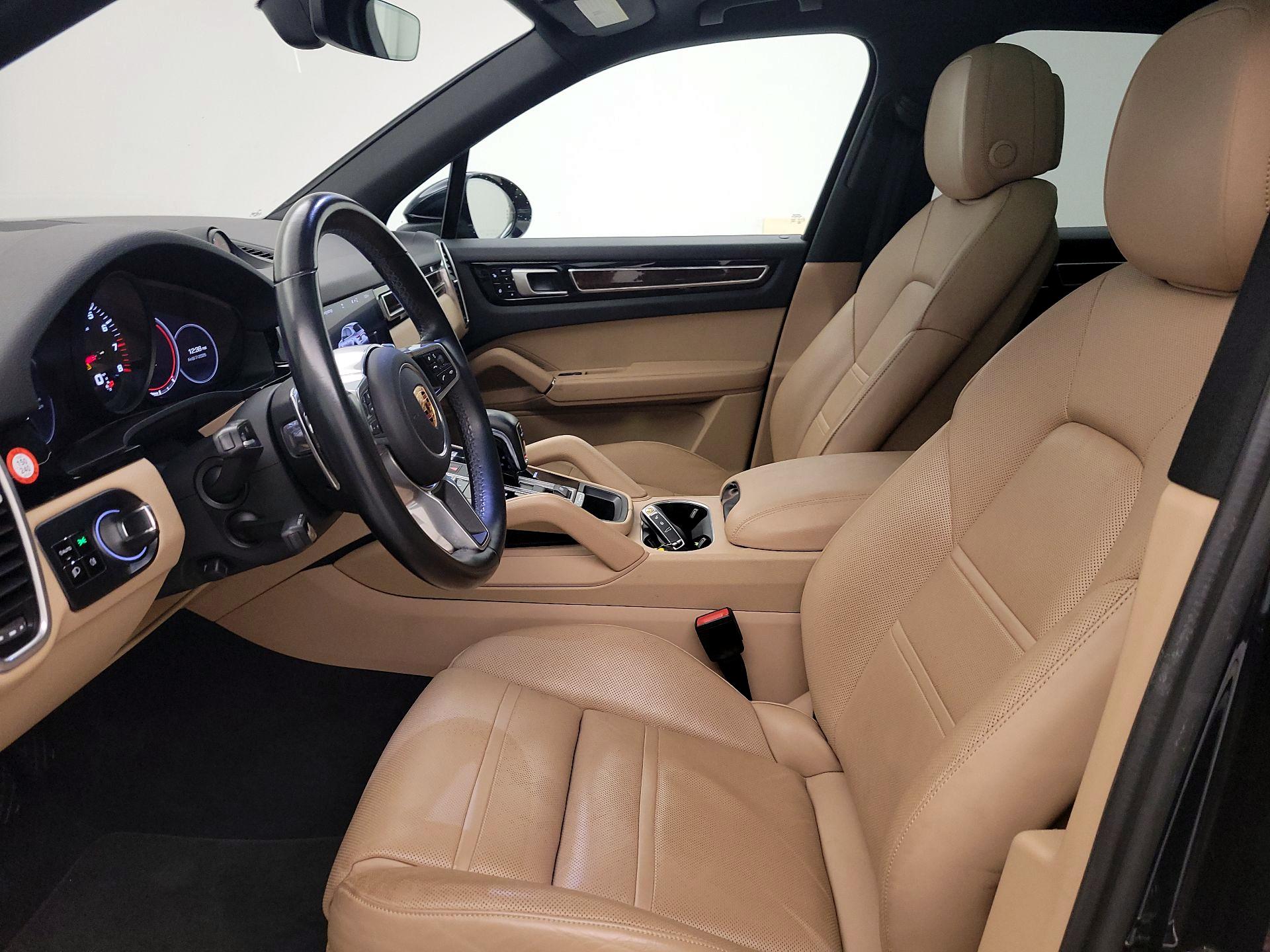 Thumbnail: 2019 Porsche Cayenne - 11