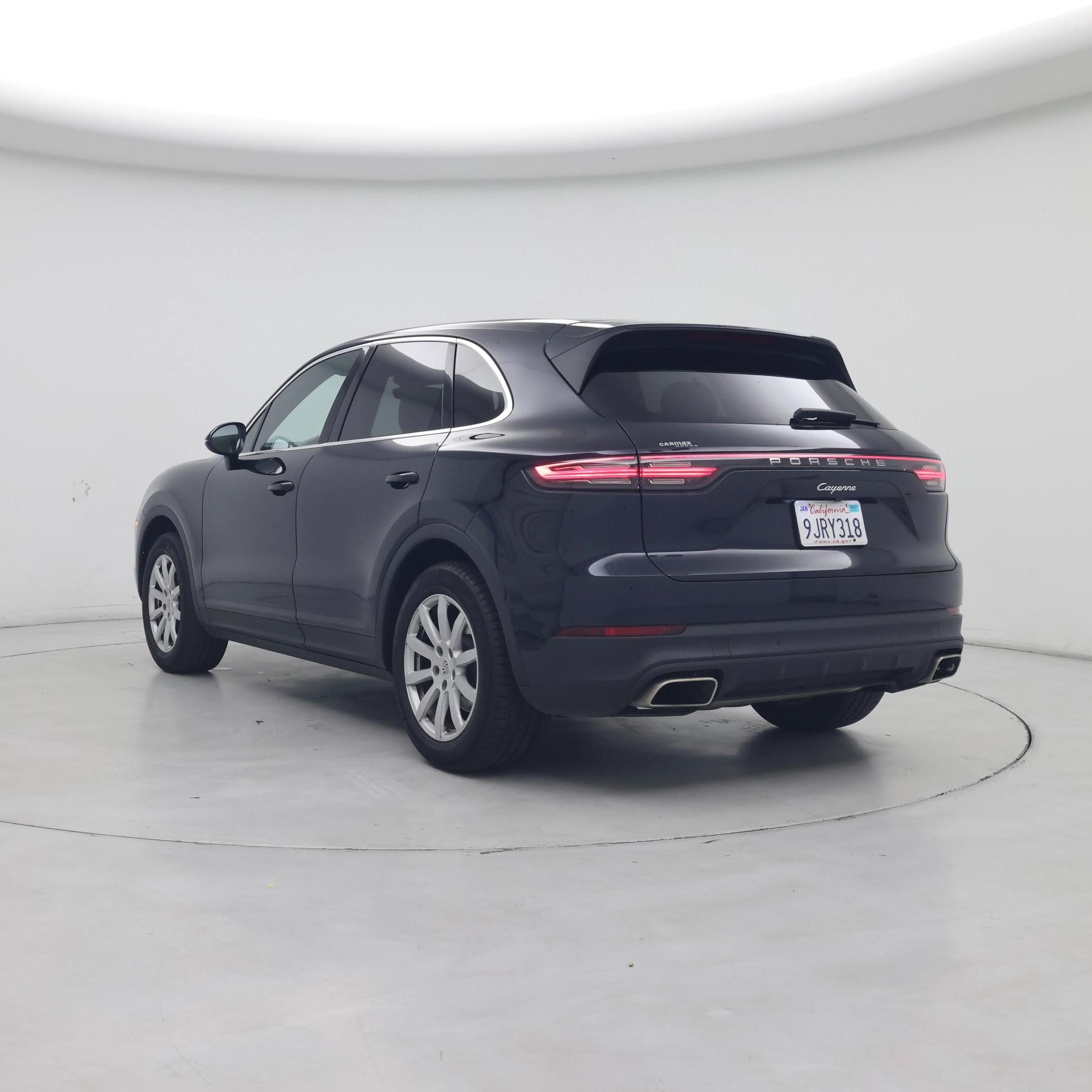 Thumbnail: 2019 Porsche Cayenne - 2