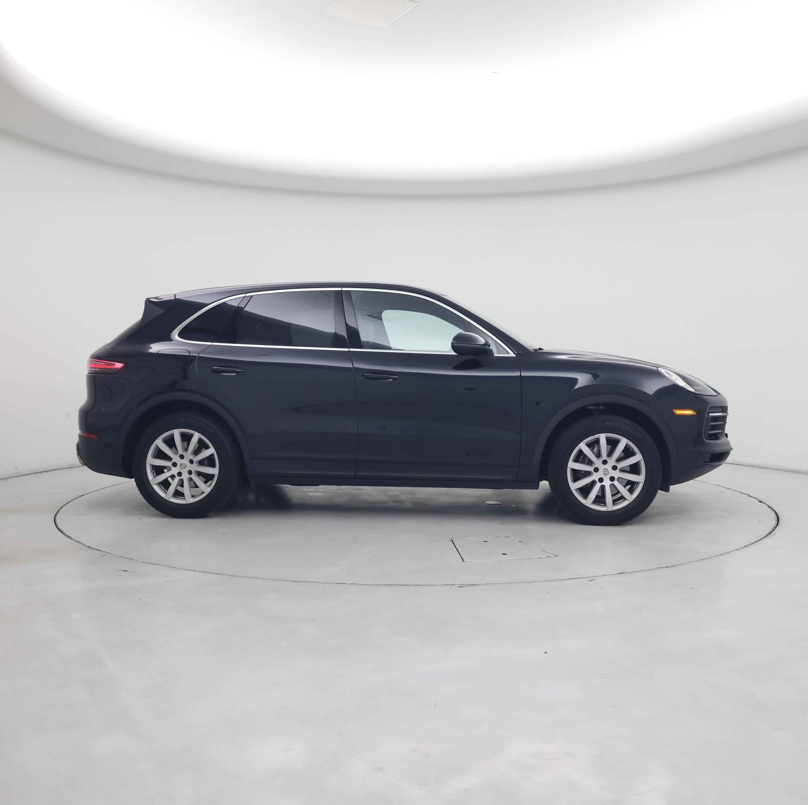 Thumbnail: 2019 Porsche Cayenne - 7