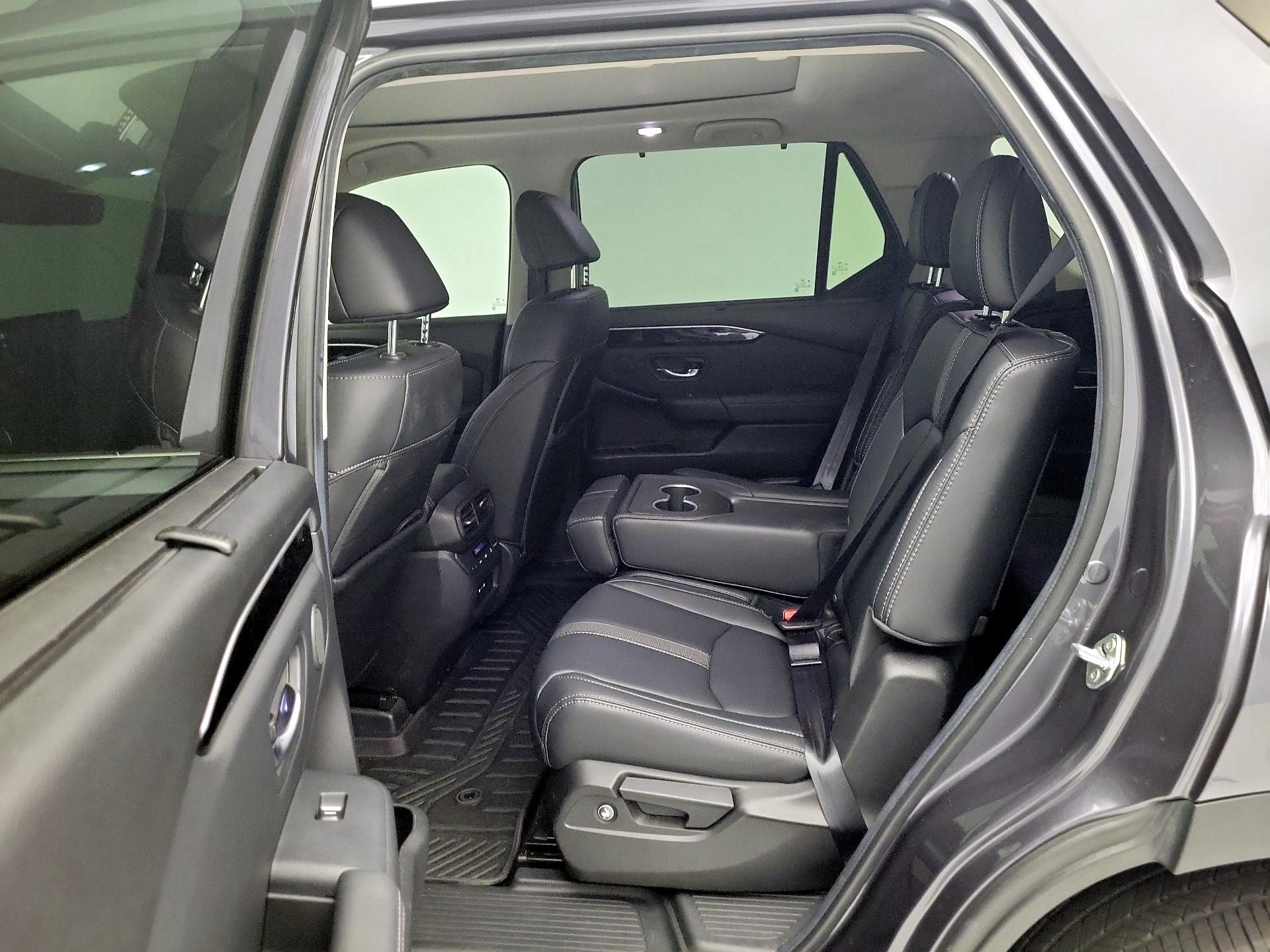 Thumbnail: 2025 Honda Pilot - 20