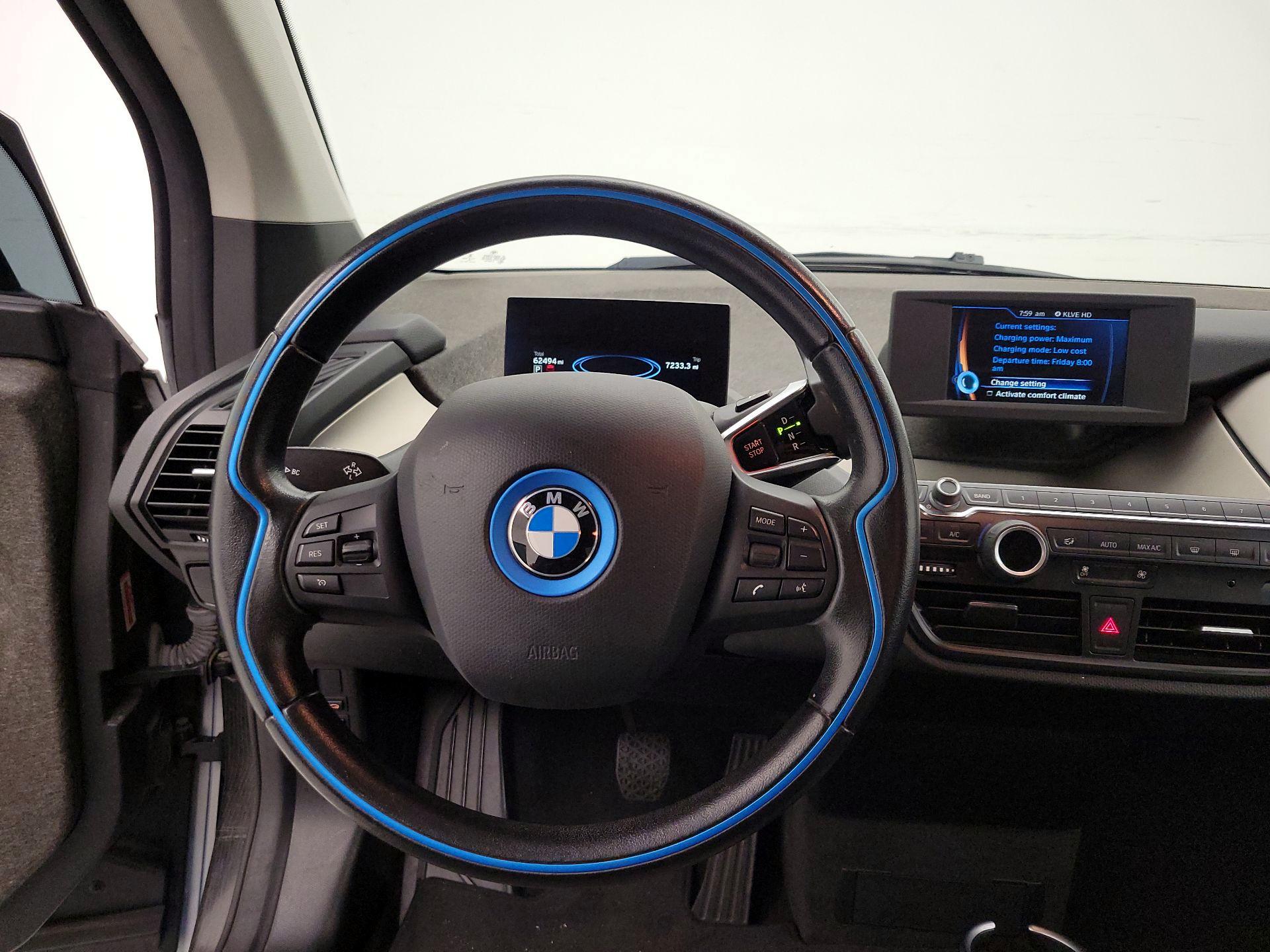 Thumbnail: 2018 BMW i3 - 10