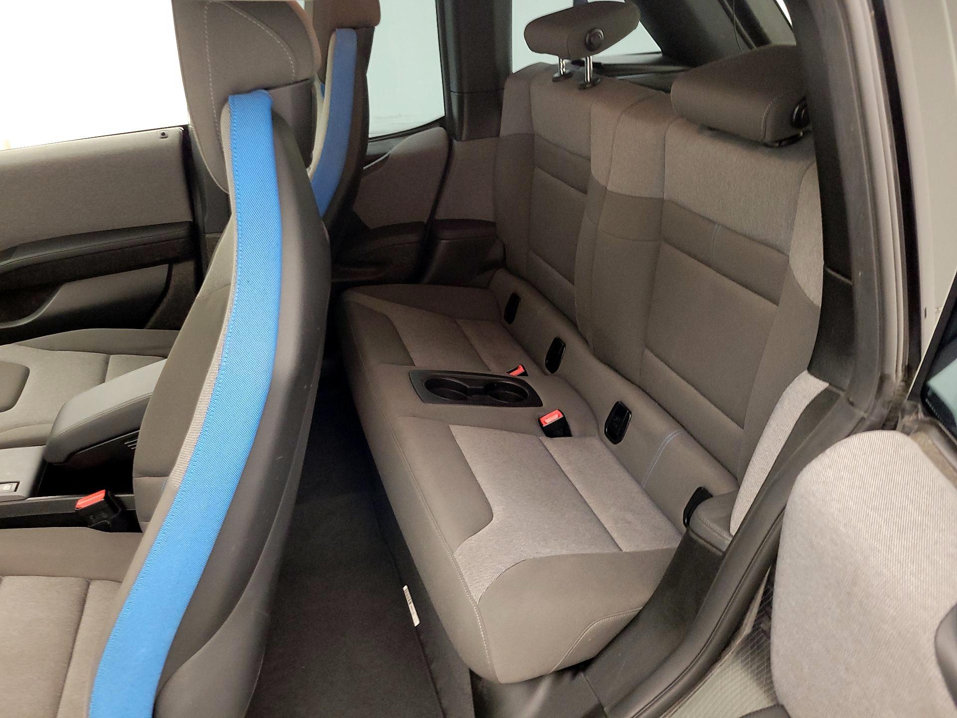 Thumbnail: 2018 BMW i3 - 18