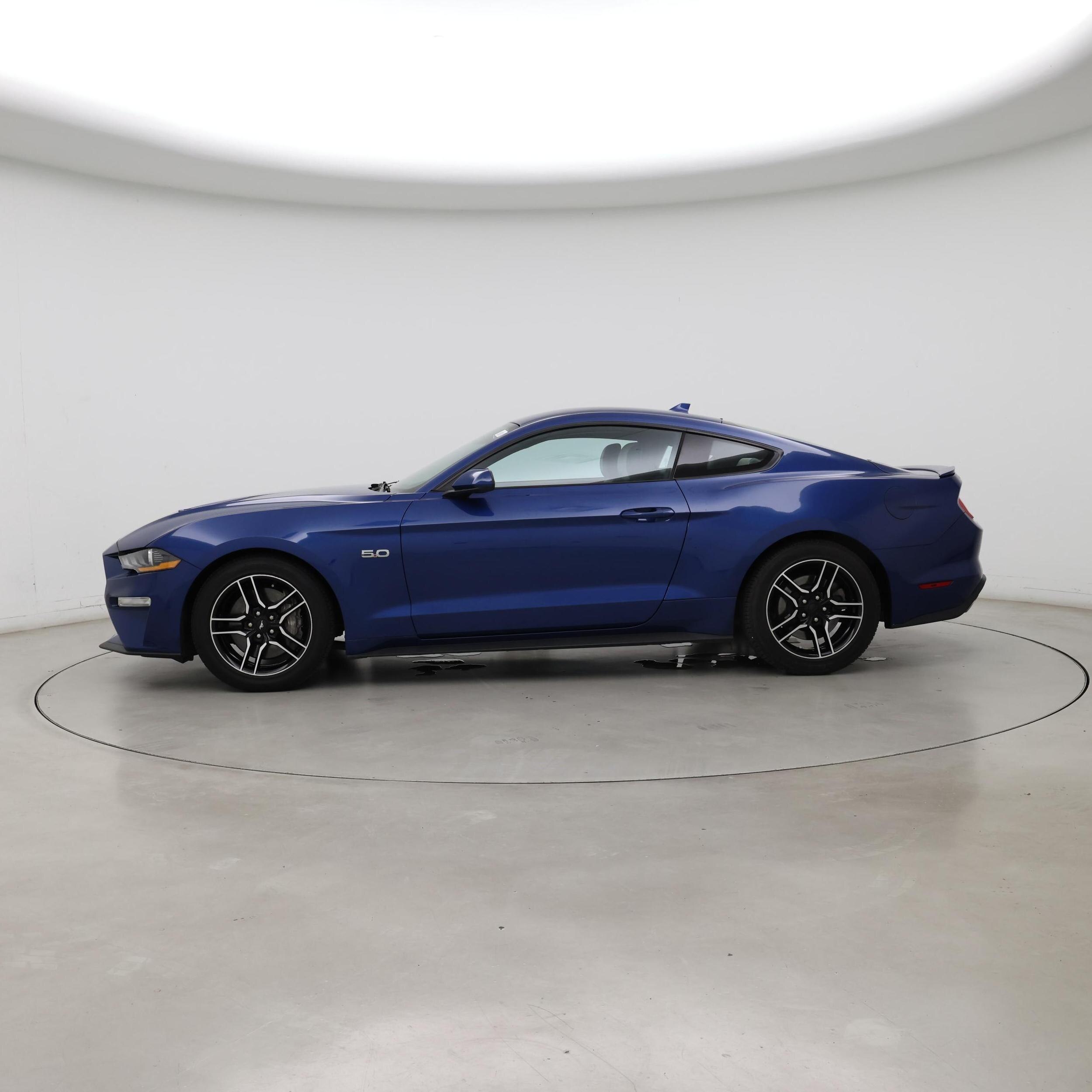 Thumbnail: 2022 Ford Mustang - 3