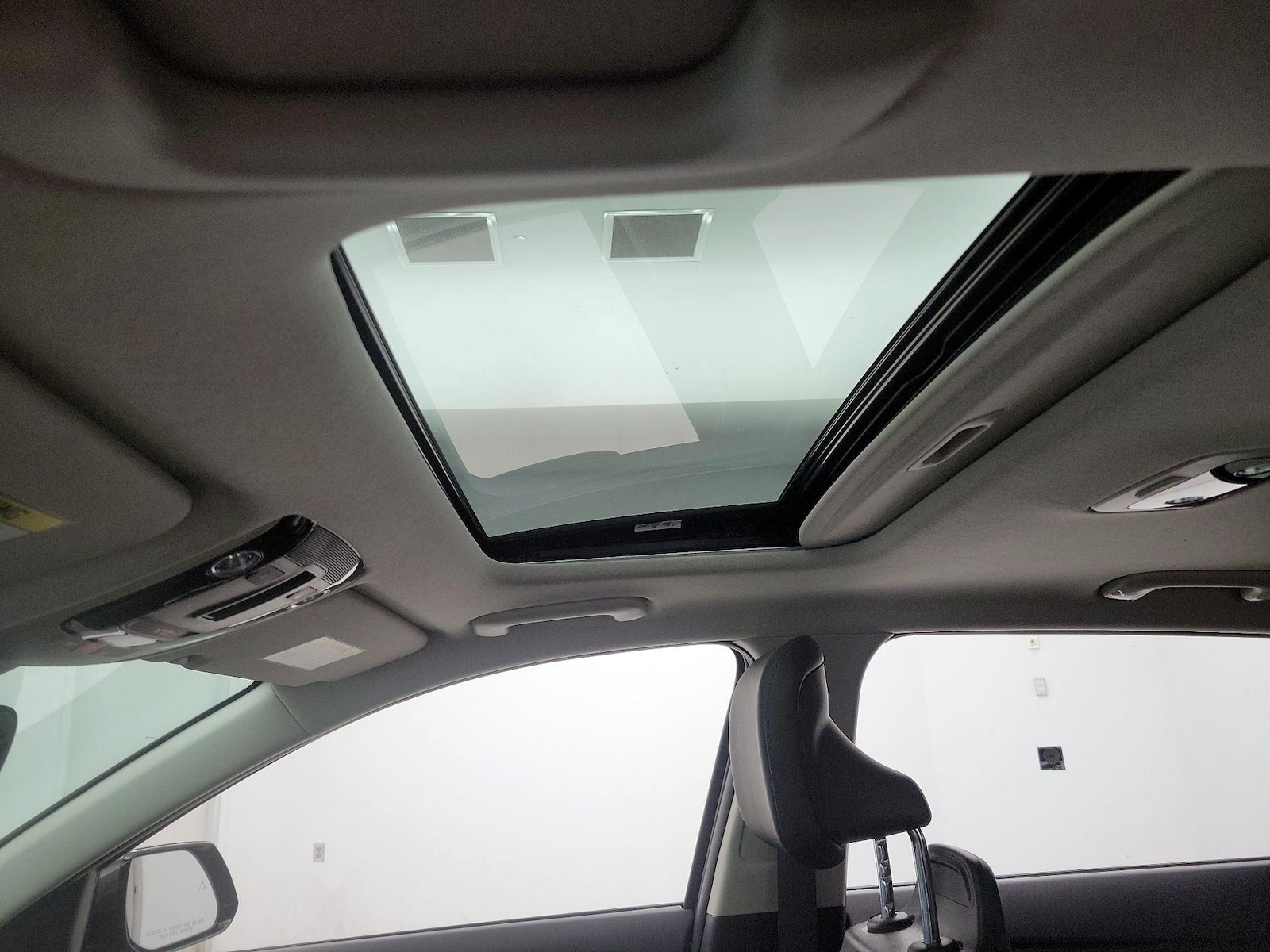 2024 Kia Niro SX Touring - Photo 21