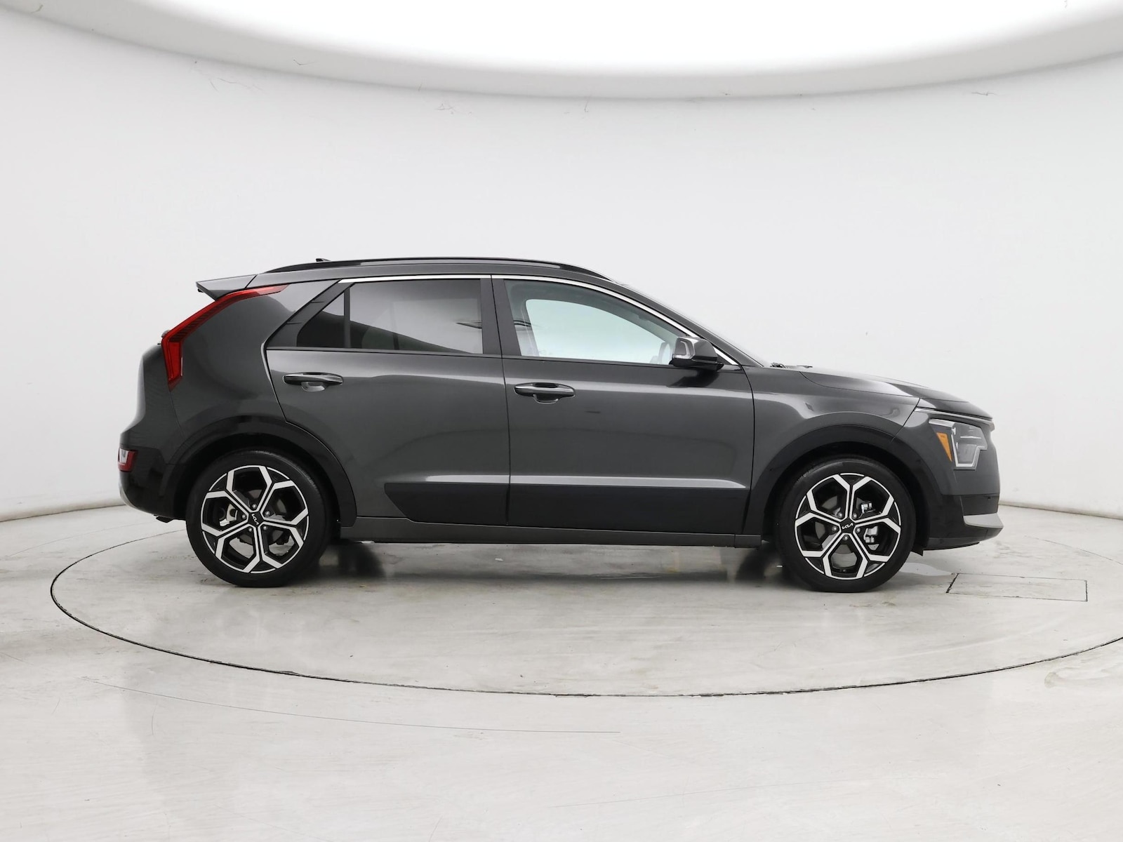 2024 Kia Niro SX Touring - Photo 8
