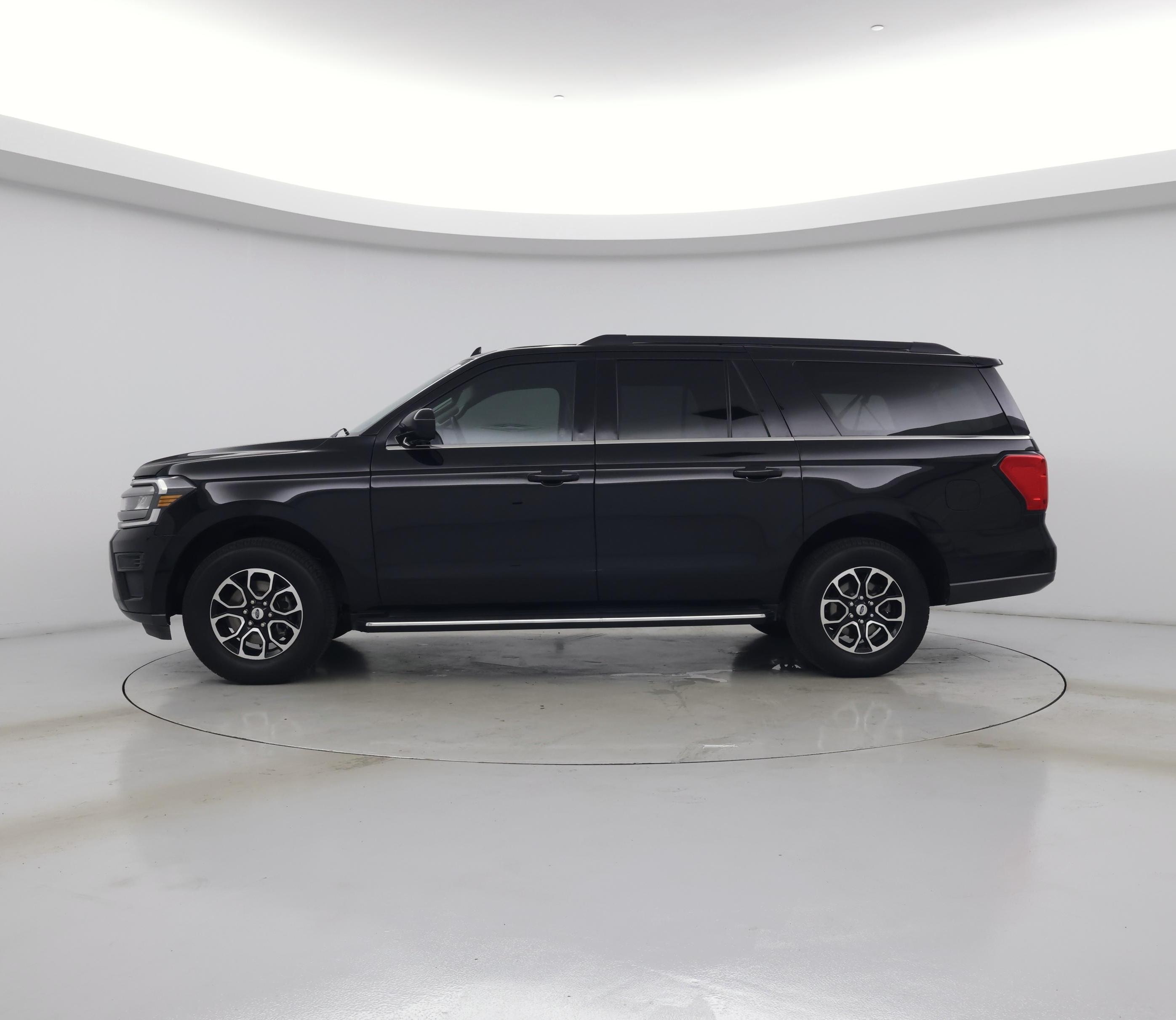 Thumbnail: 2022 Ford Expedition MAX - 3