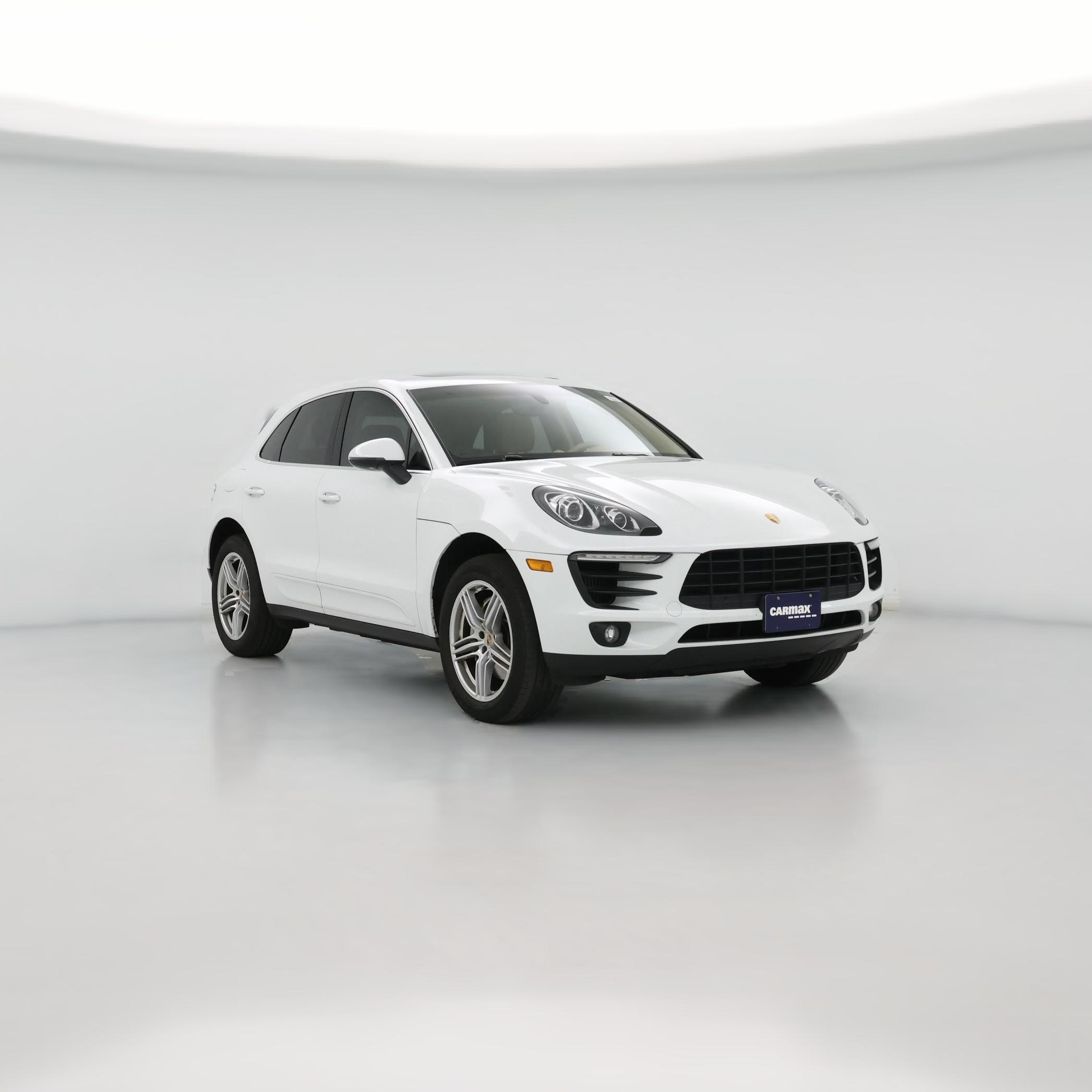 Thumbnail: 2015 Porsche Macan - 1