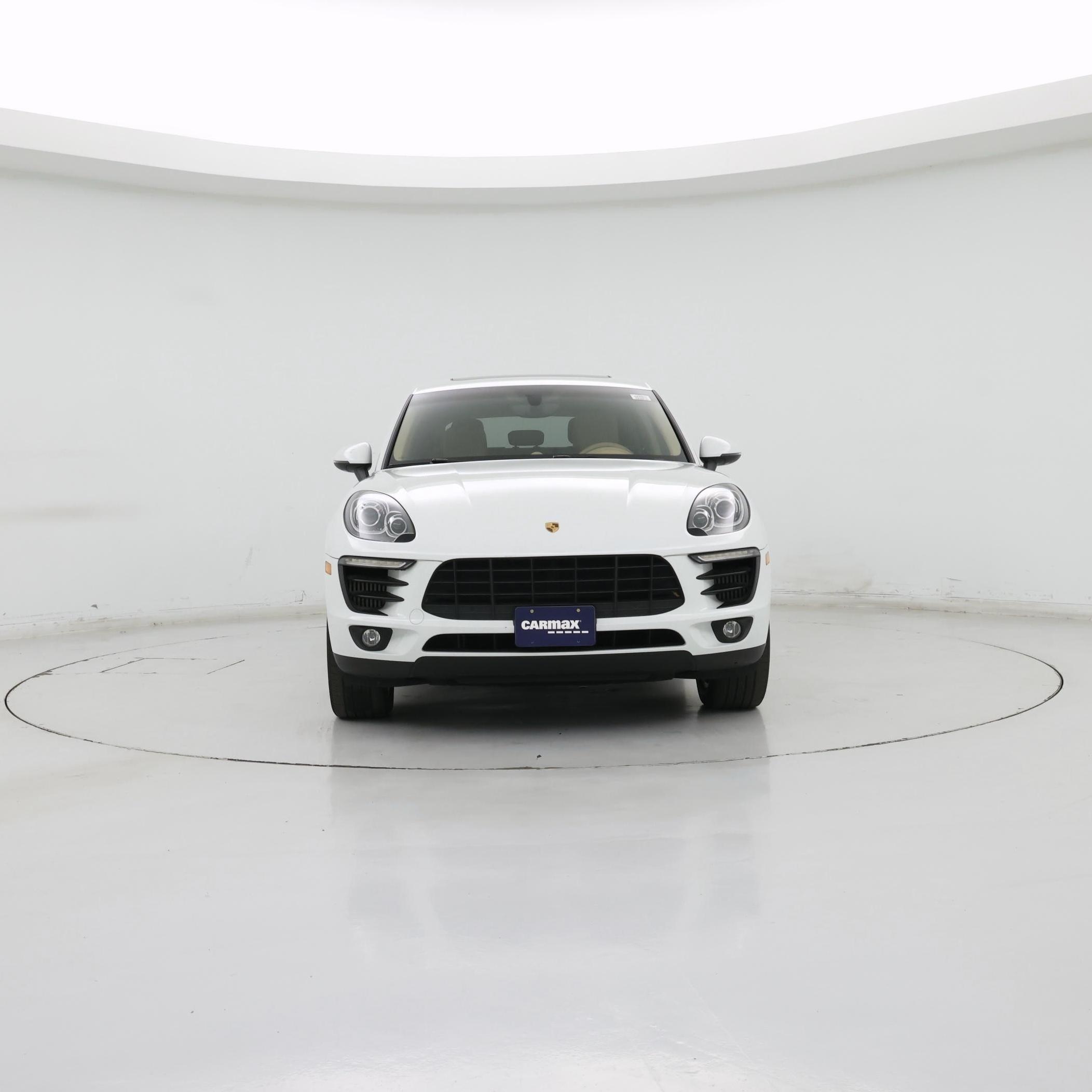 Thumbnail: 2015 Porsche Macan - 5