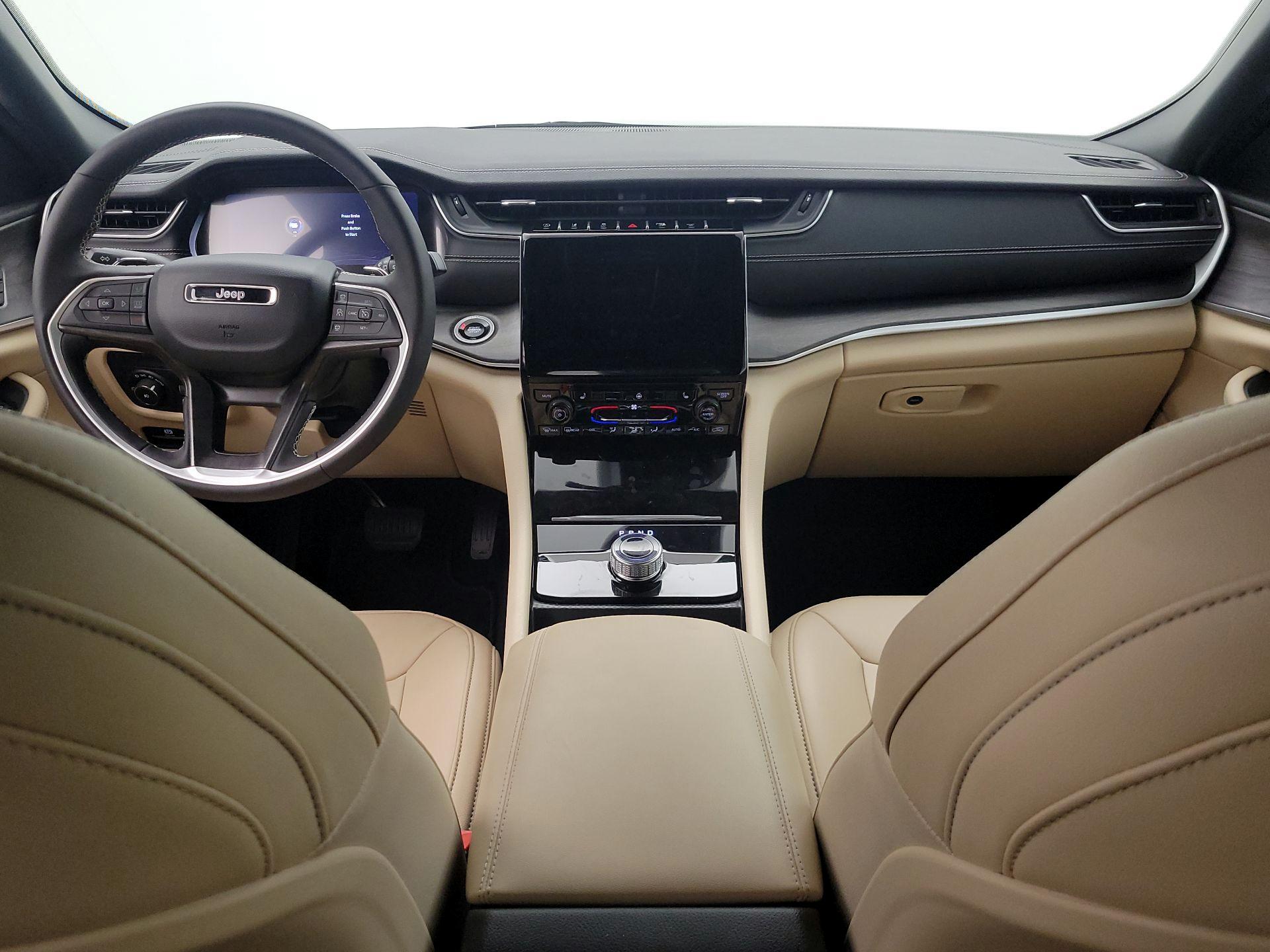 Thumbnail: 2025 Jeep Grand Cherokee - 9