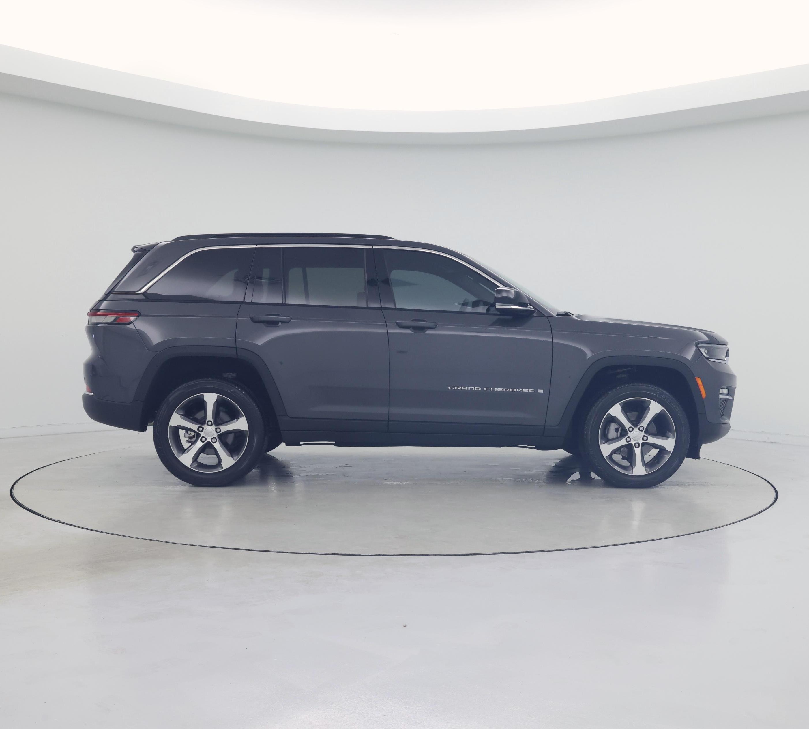 Thumbnail: 2025 Jeep Grand Cherokee - 7