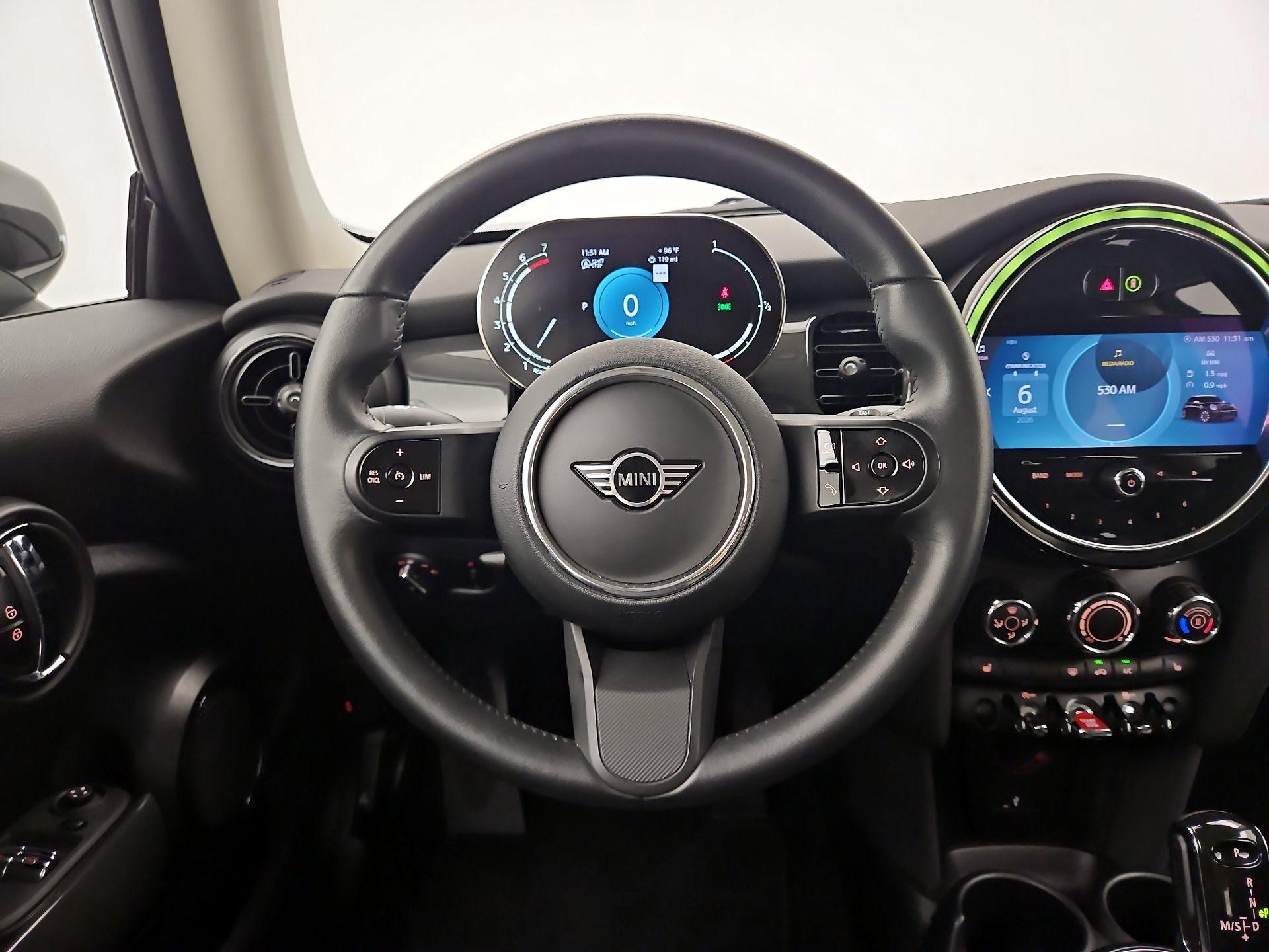 Thumbnail: 2024 MINI Cooper Hardtop - 10
