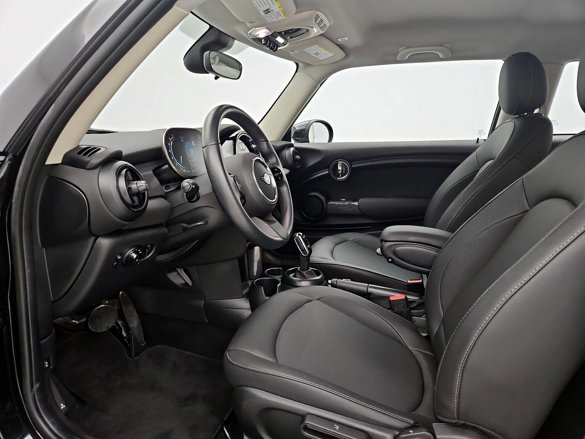 Thumbnail: 2024 MINI Cooper Hardtop - 11