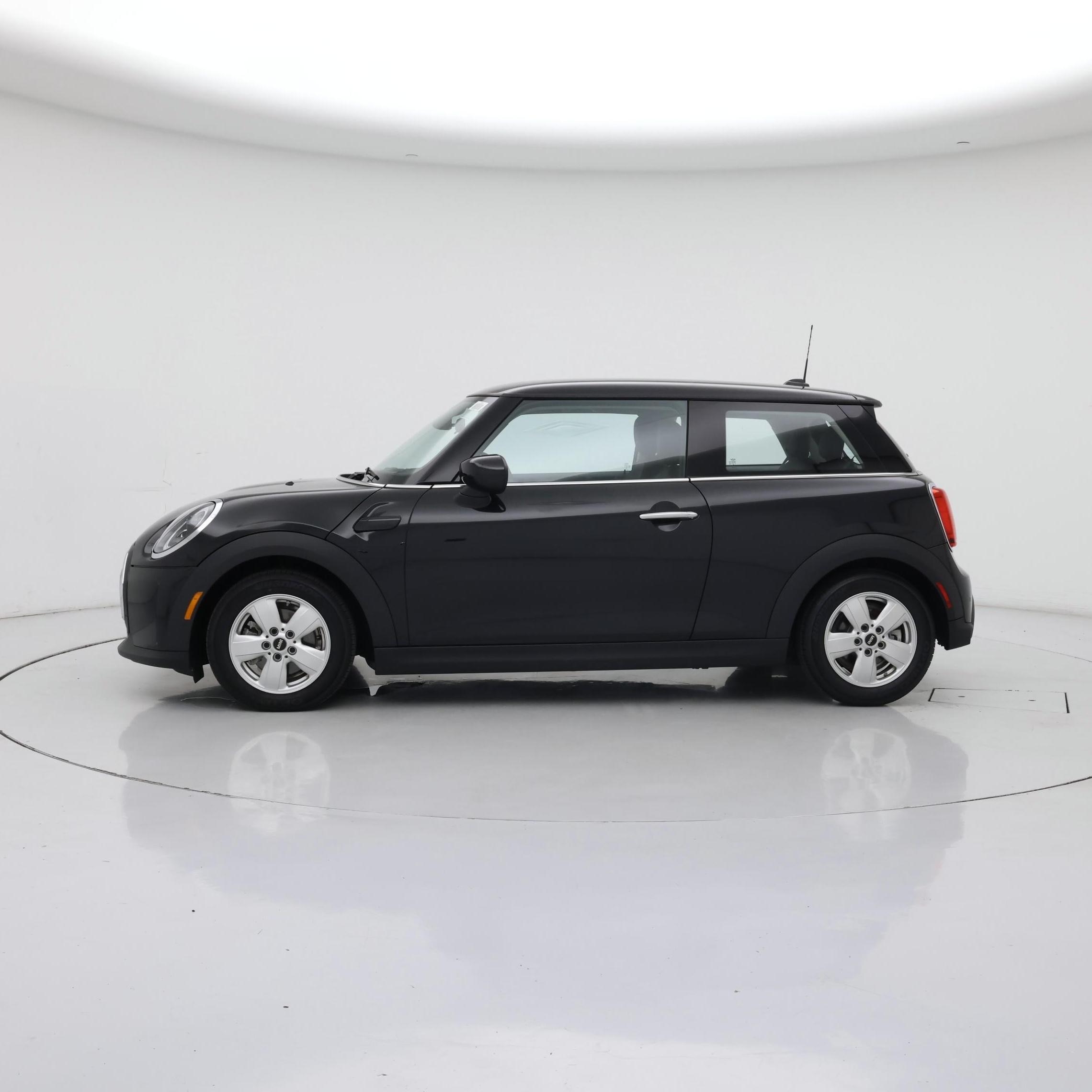 Thumbnail: 2024 MINI Cooper Hardtop - 3