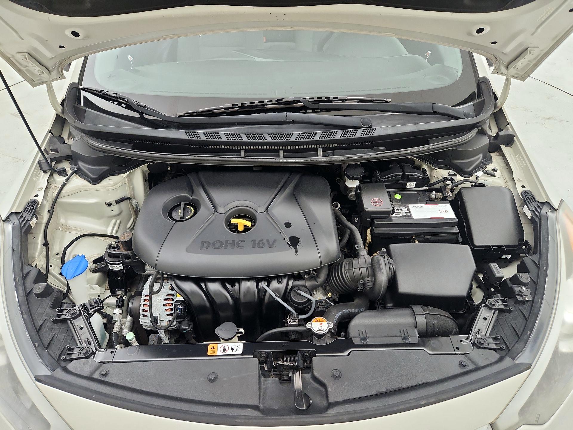 Thumbnail: 2015 Kia Forte - 20