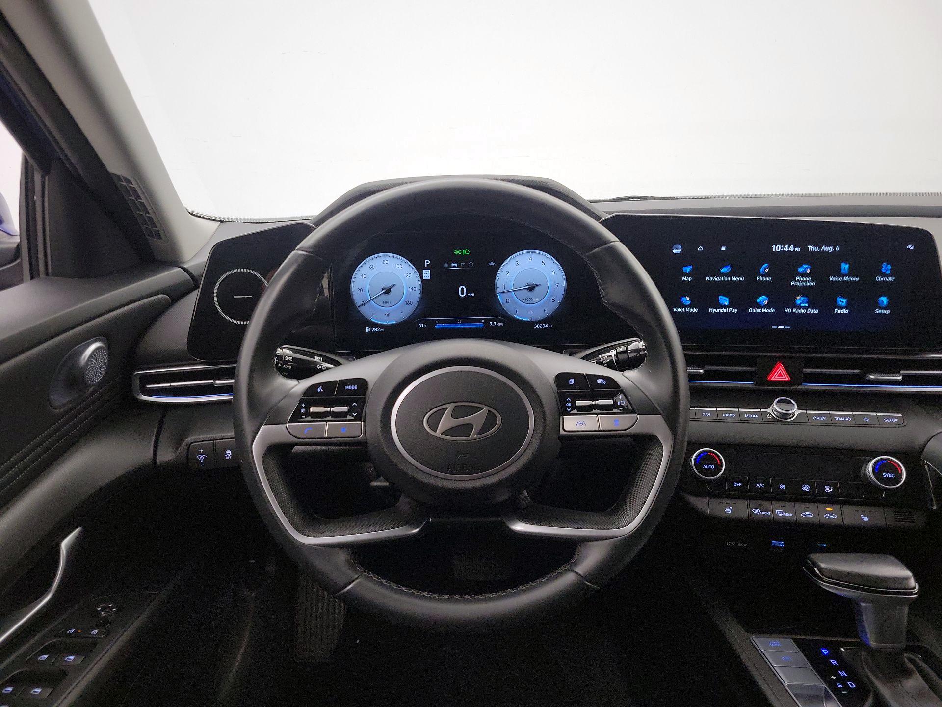 Thumbnail: 2024 Hyundai Elantra - 10