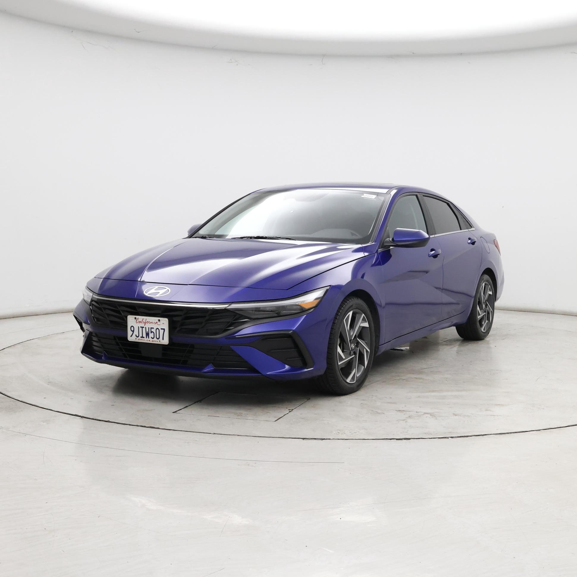 Thumbnail: 2024 Hyundai Elantra - 4