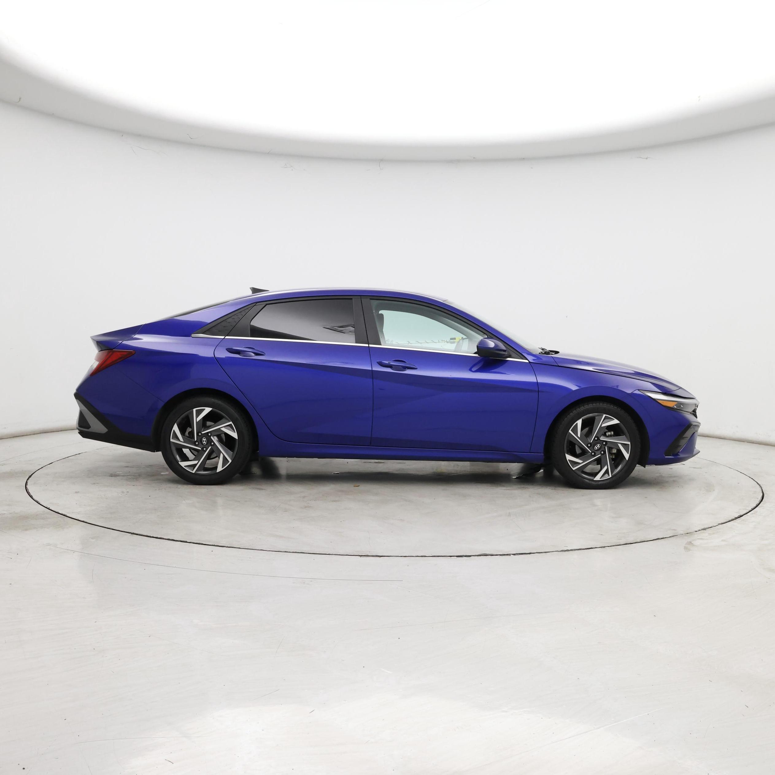 Thumbnail: 2024 Hyundai Elantra - 7