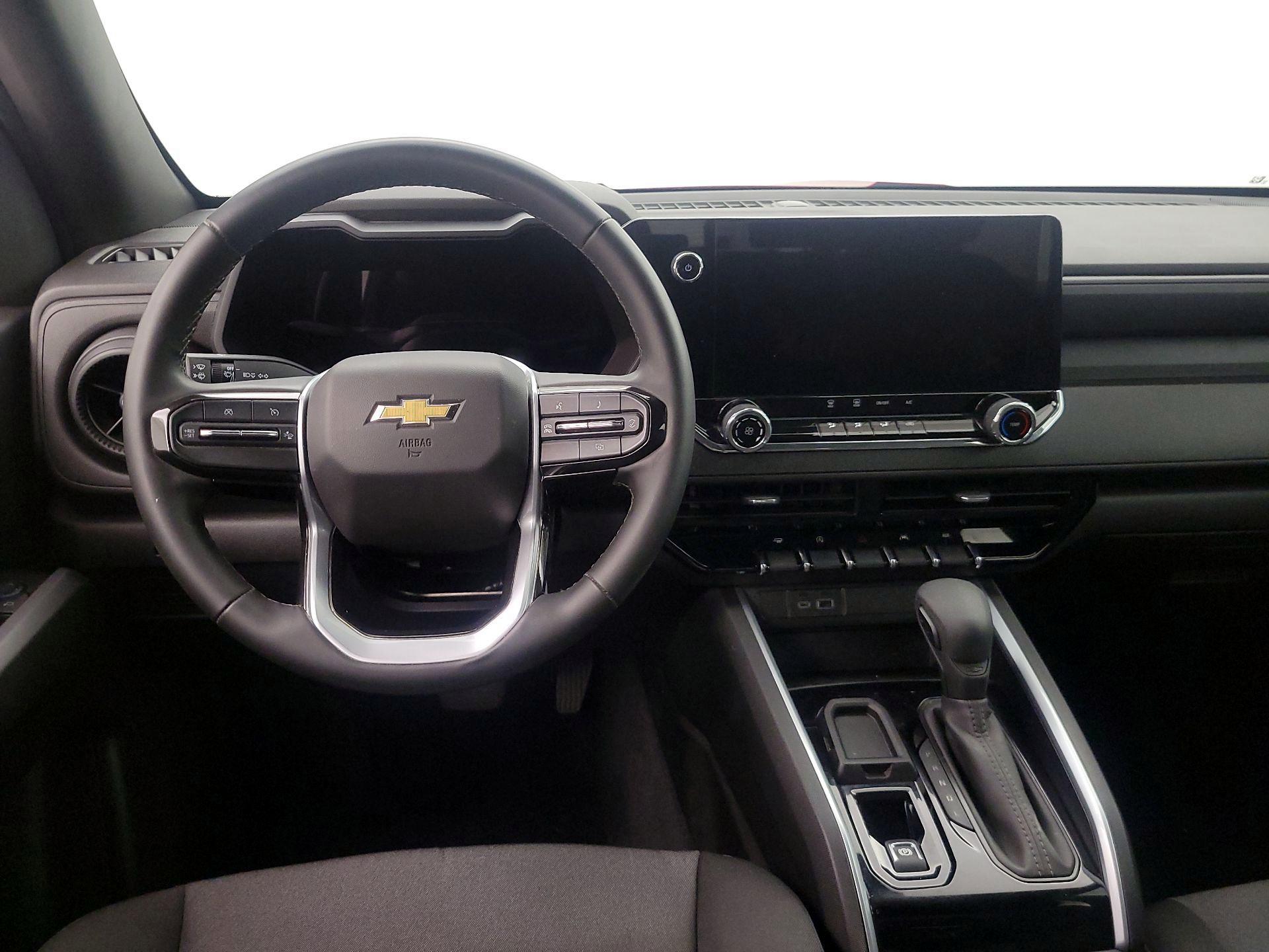 Thumbnail: 2025 Chevrolet Colorado - 10