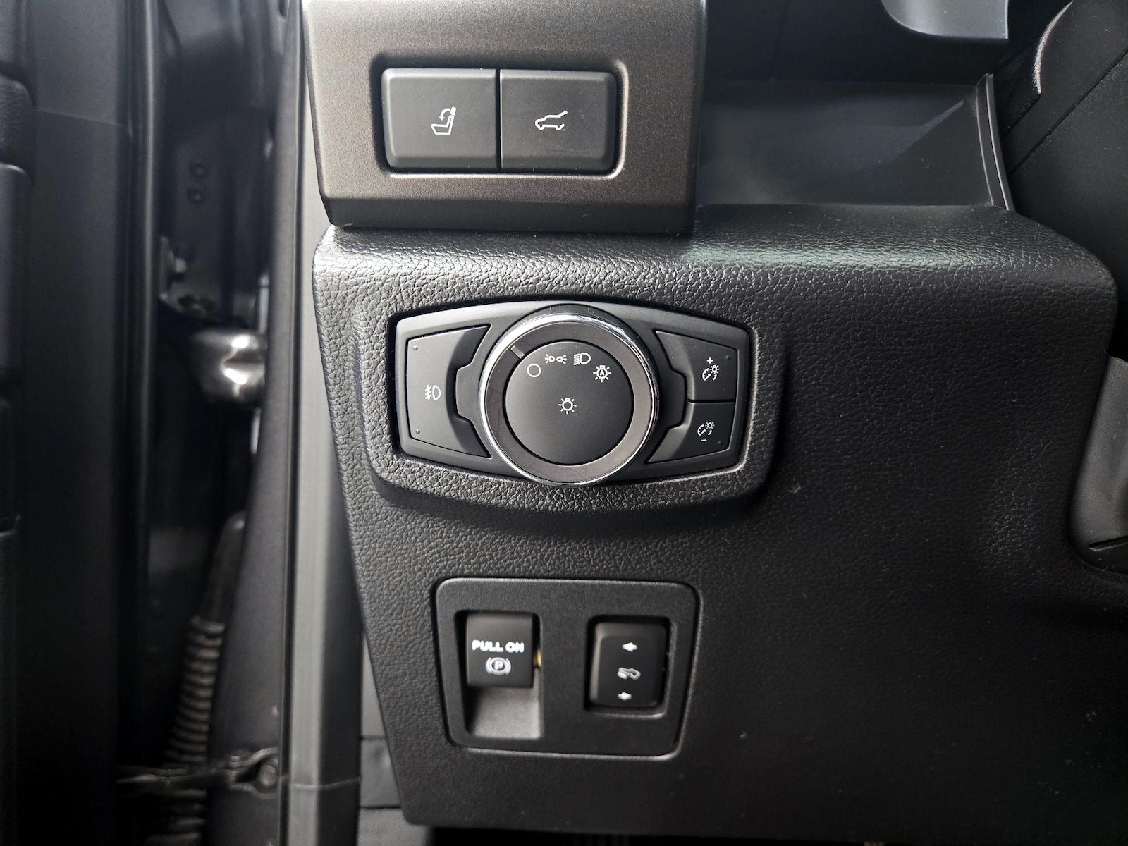 2018 Ford Expedition Limited - Photo 14