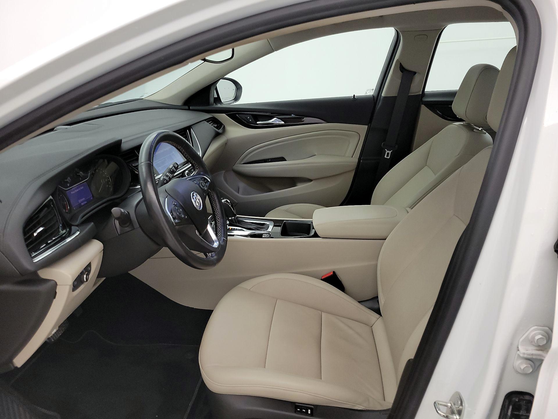 Thumbnail: 2019 Buick Regal - 11