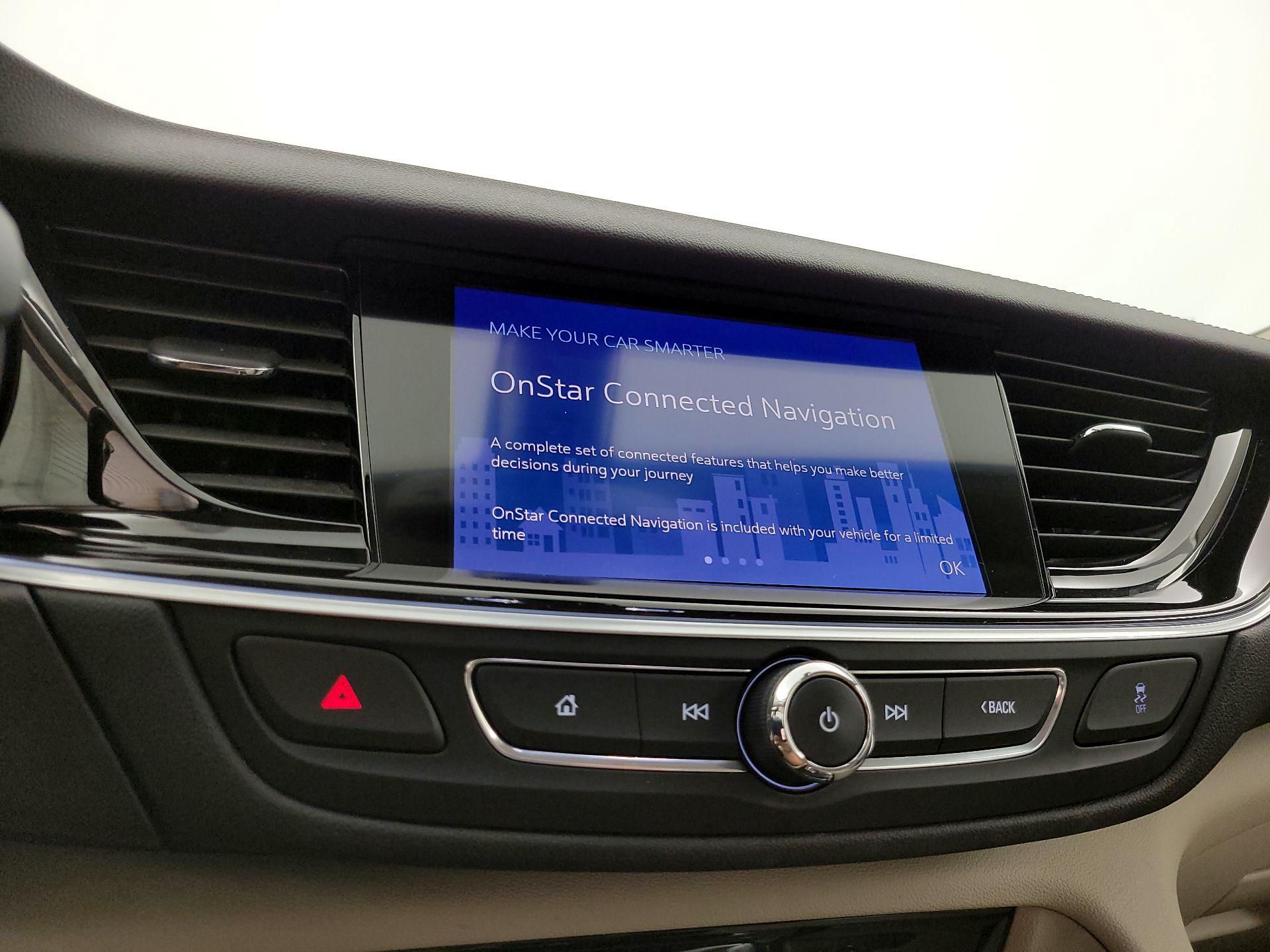 Thumbnail: 2019 Buick Regal - 14
