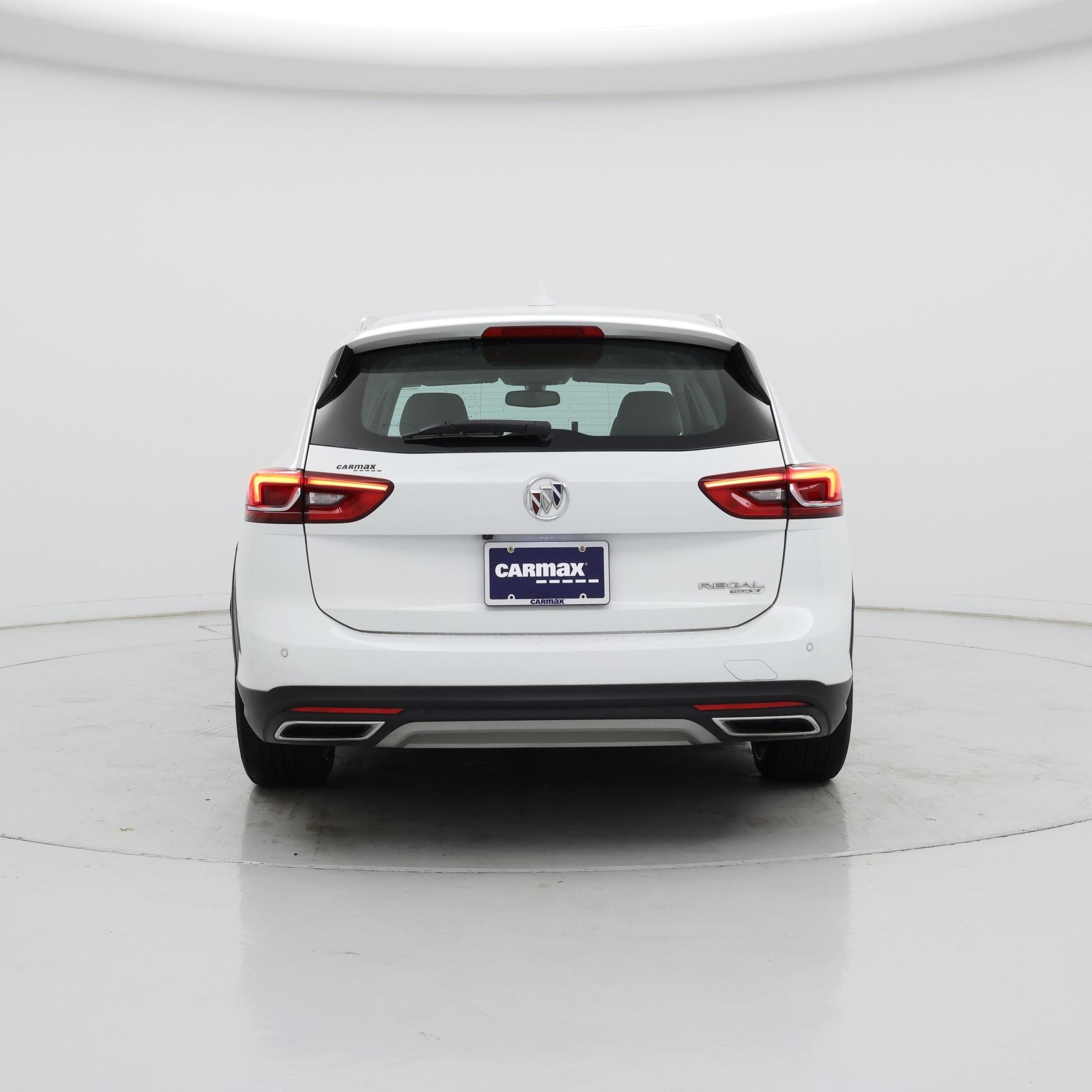 Thumbnail: 2019 Buick Regal - 6
