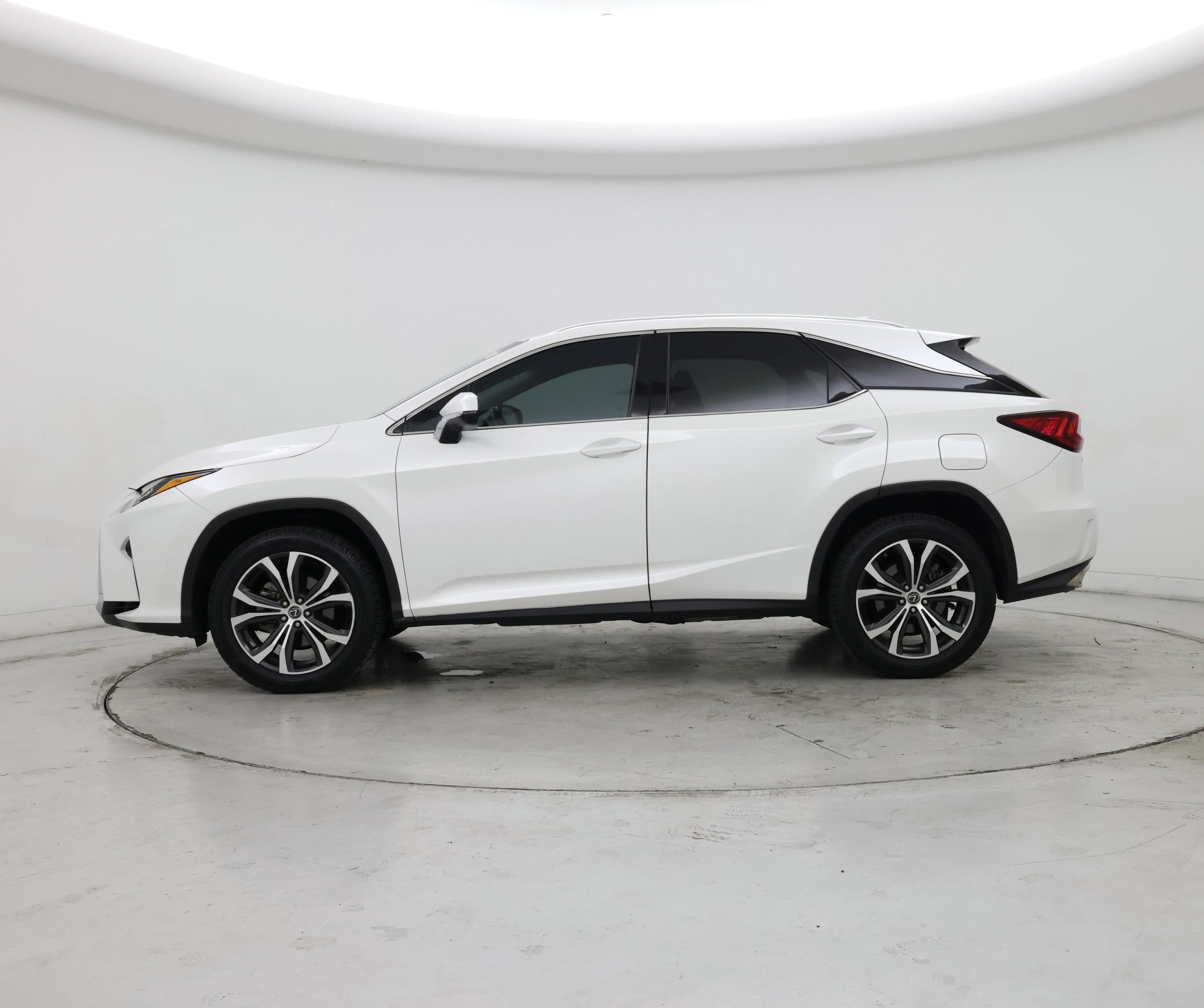 Thumbnail: 2018 Lexus RX - 3