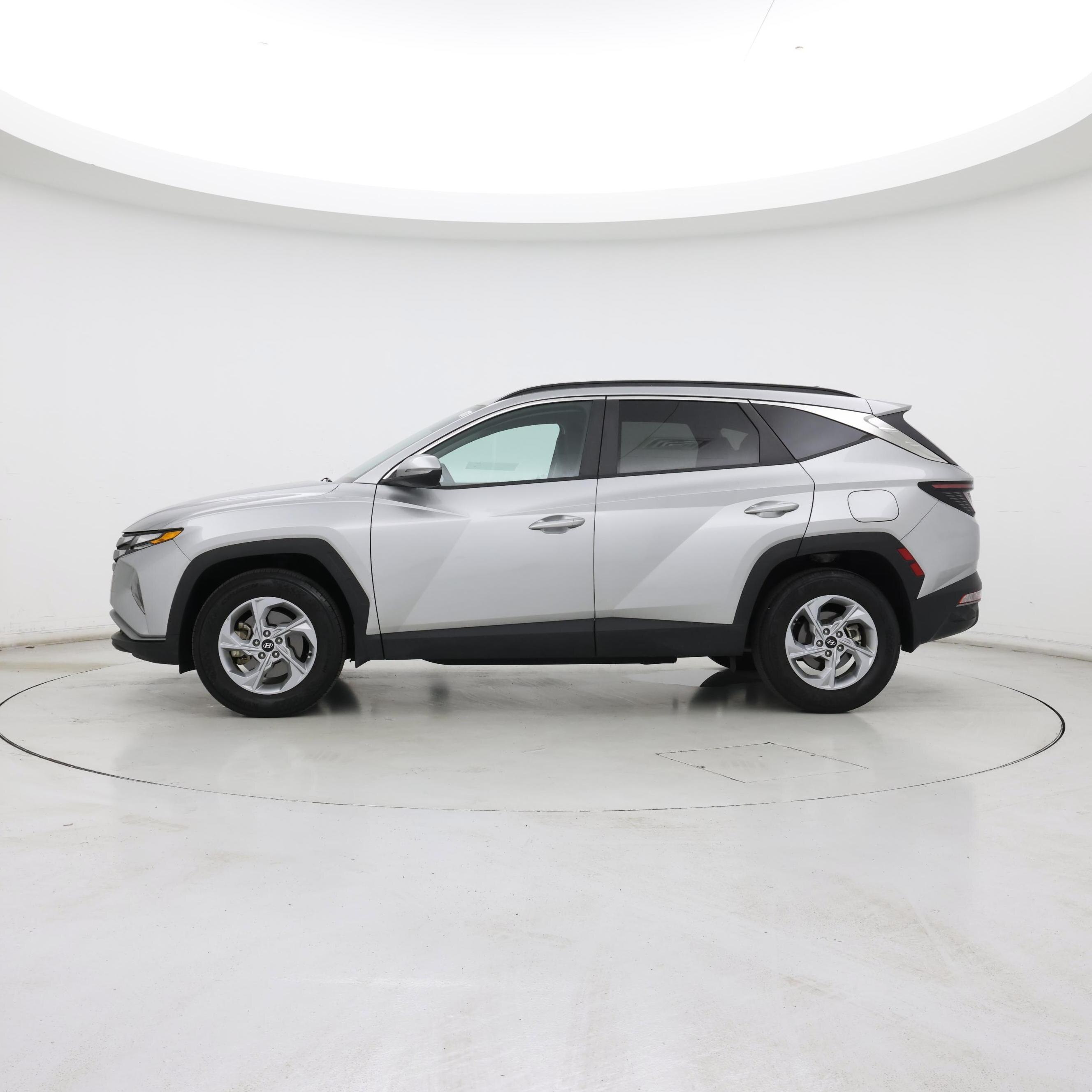 Thumbnail: 2023 Hyundai Tucson - 3