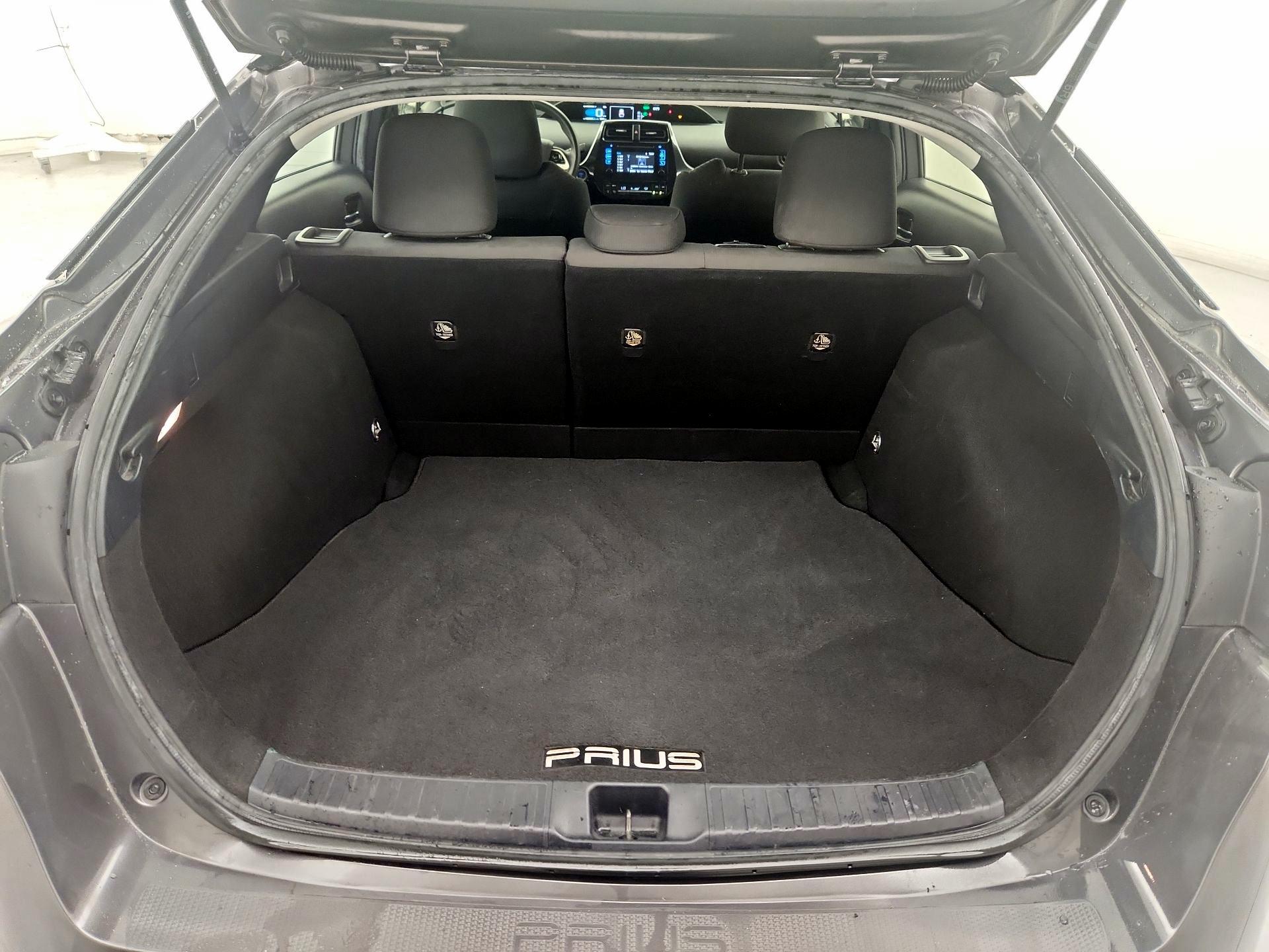 Thumbnail: 2017 Toyota Prius - 19