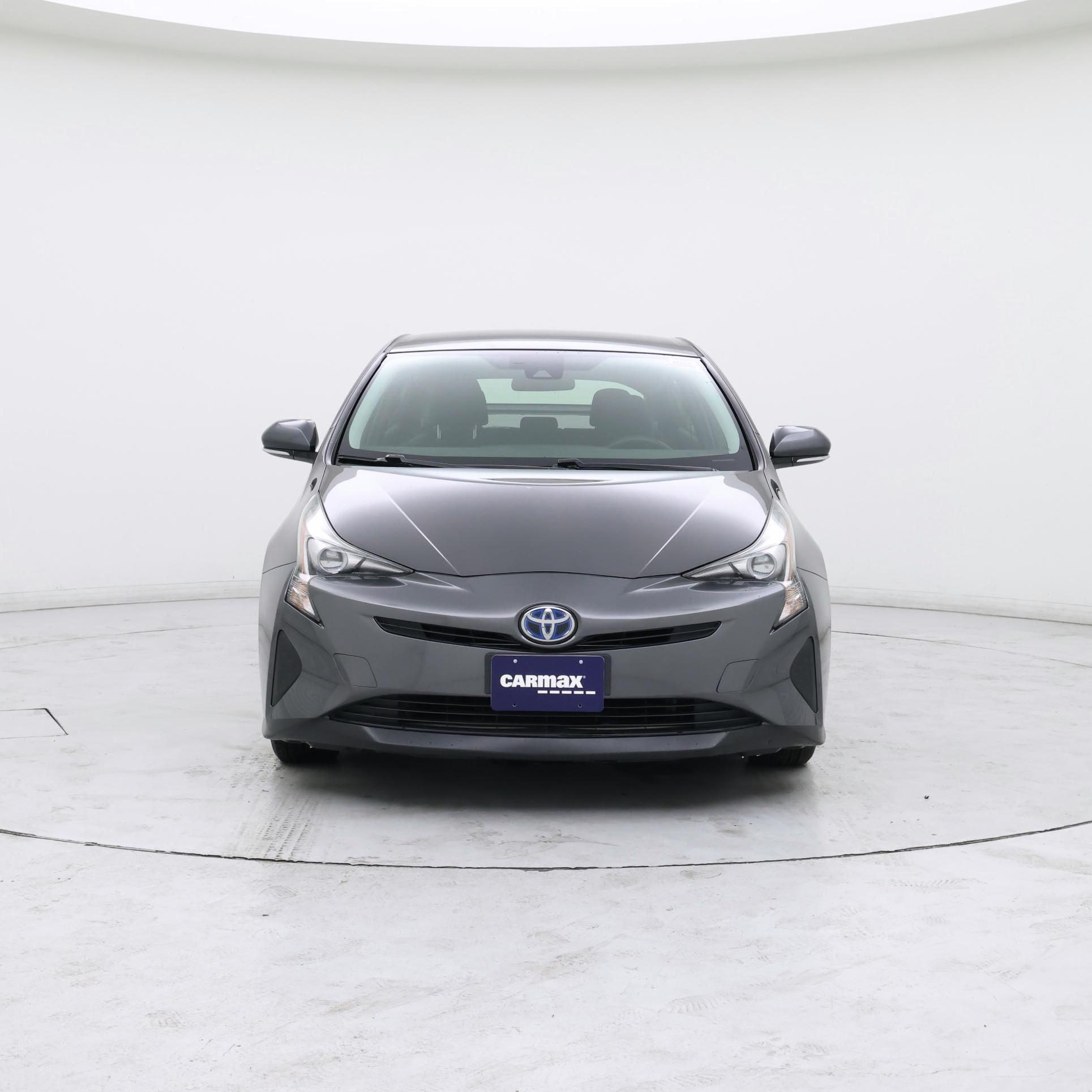 Thumbnail: 2017 Toyota Prius - 5