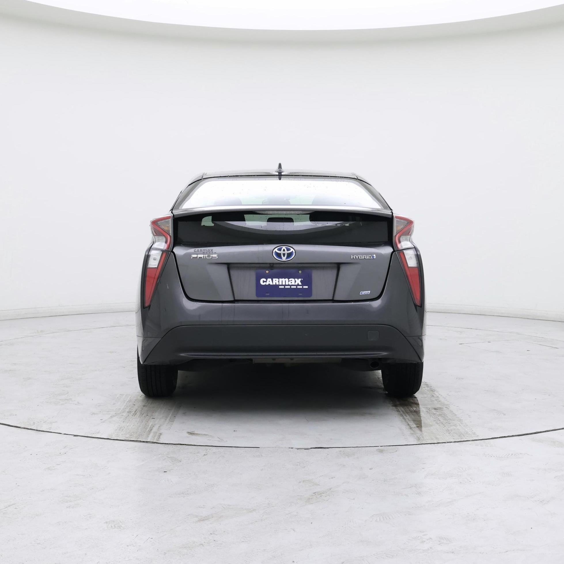 Thumbnail: 2017 Toyota Prius - 6