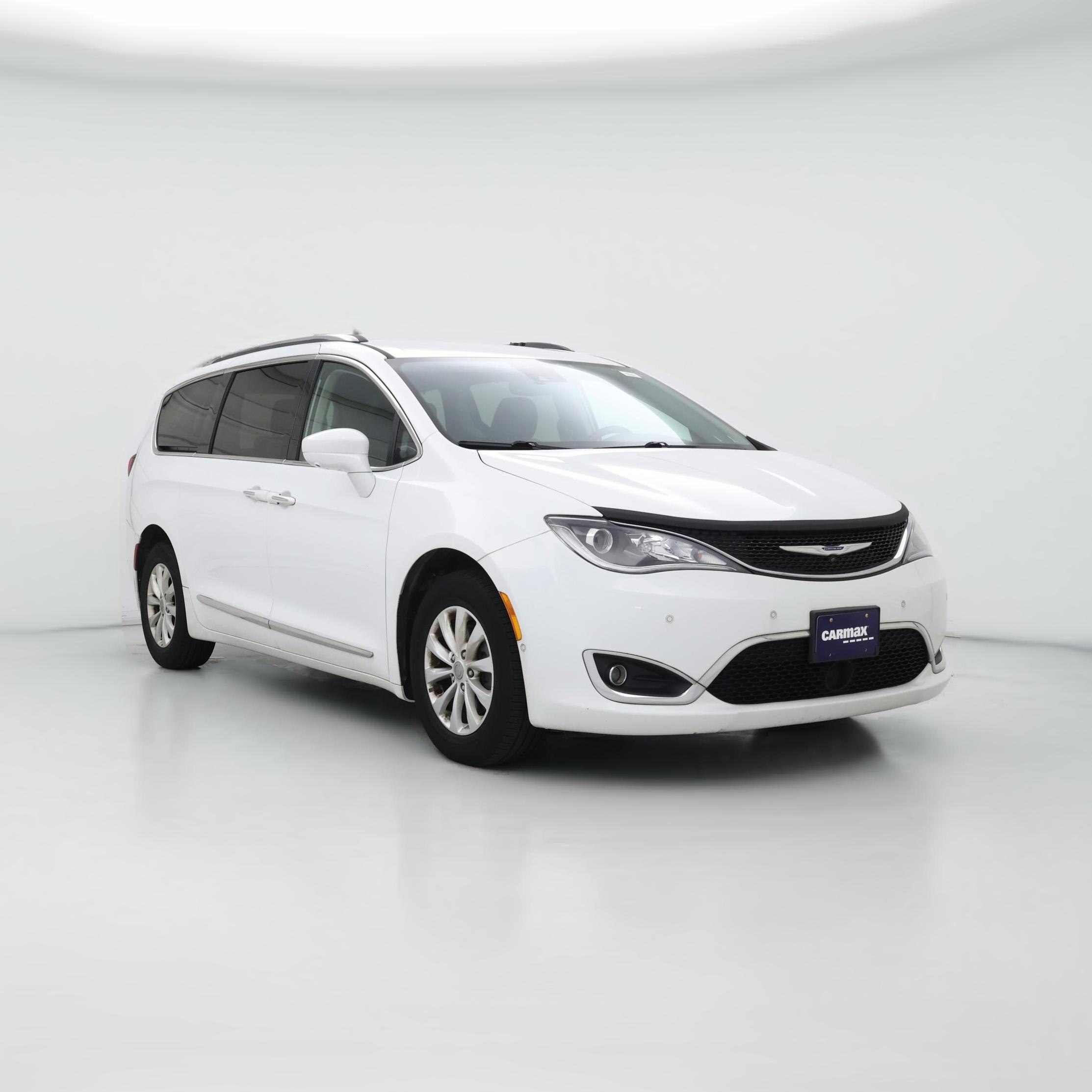Thumbnail: 2020 Chrysler Pacifica - 1