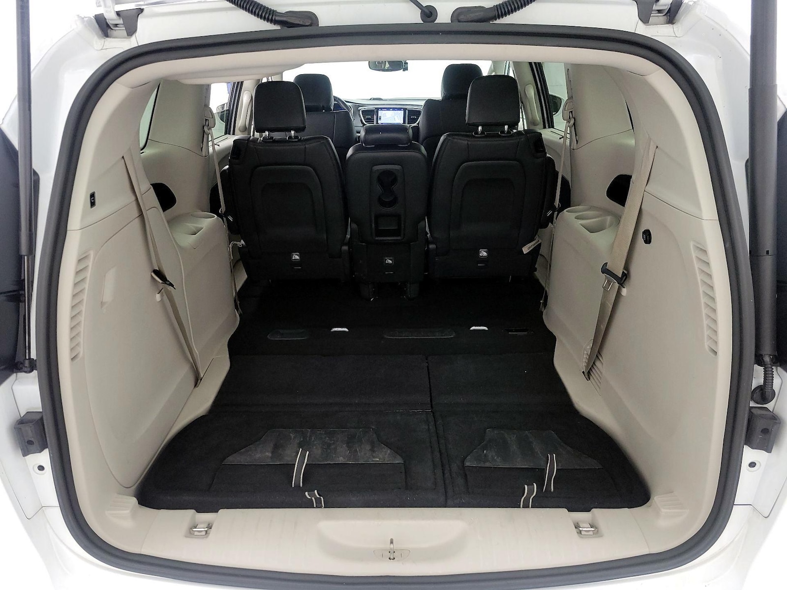 2020 Chrysler Pacifica Touring L - Photo 24