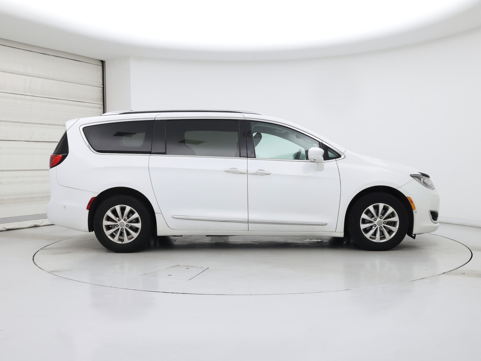 2020 Chrysler Pacifica Touring L - Photo 8