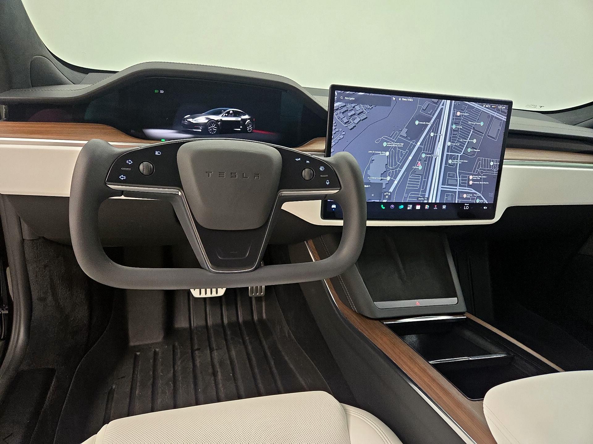 Thumbnail: 2022 Tesla Model S - 9